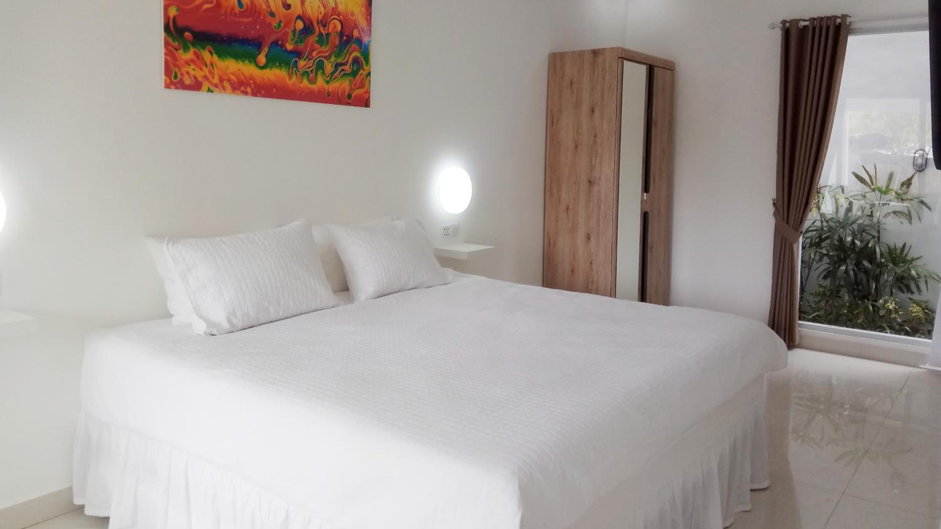 Two-Bedroom Apartment - Photo 7