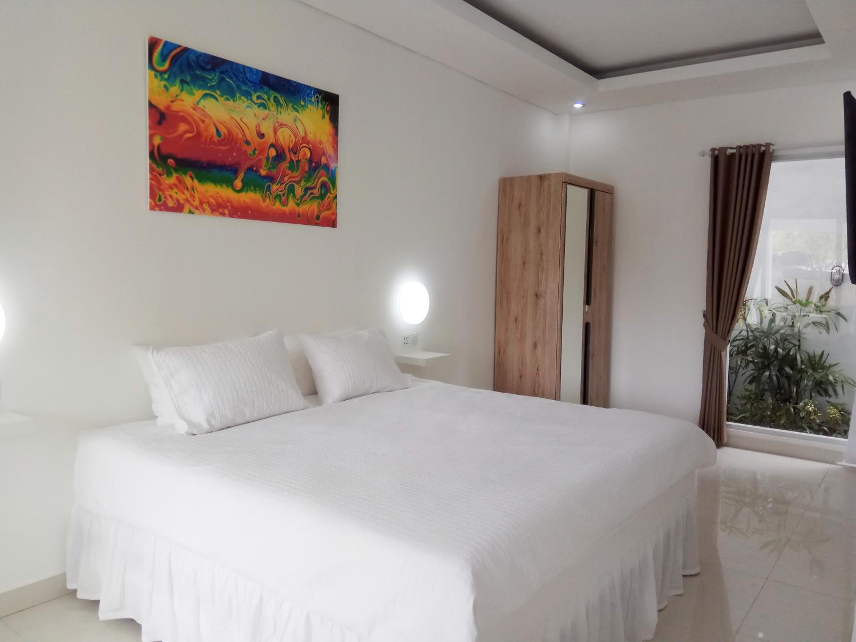 Two-Bedroom Apartment - Photo 6