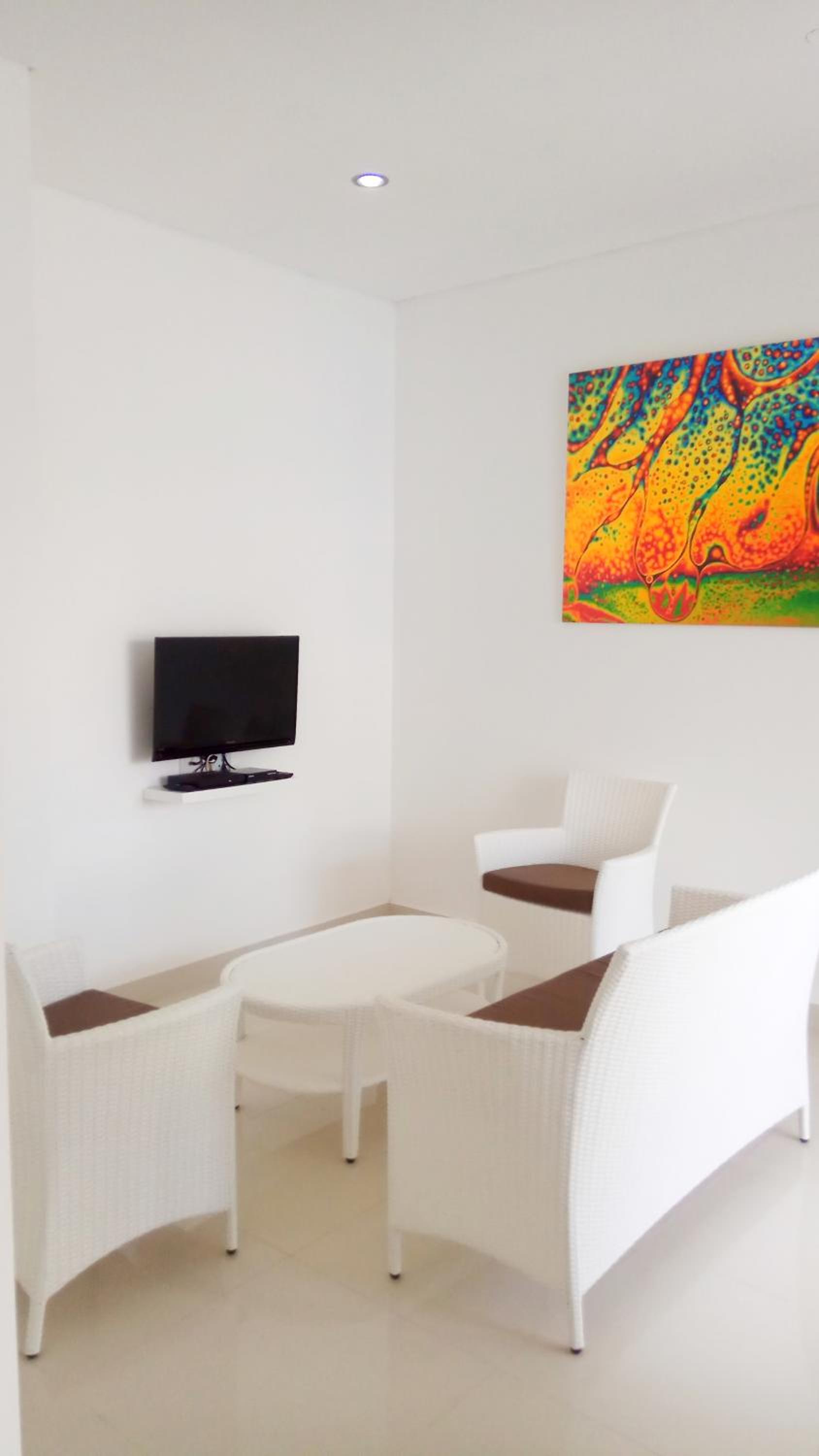 One-Bedroom Apartment - Photo 17