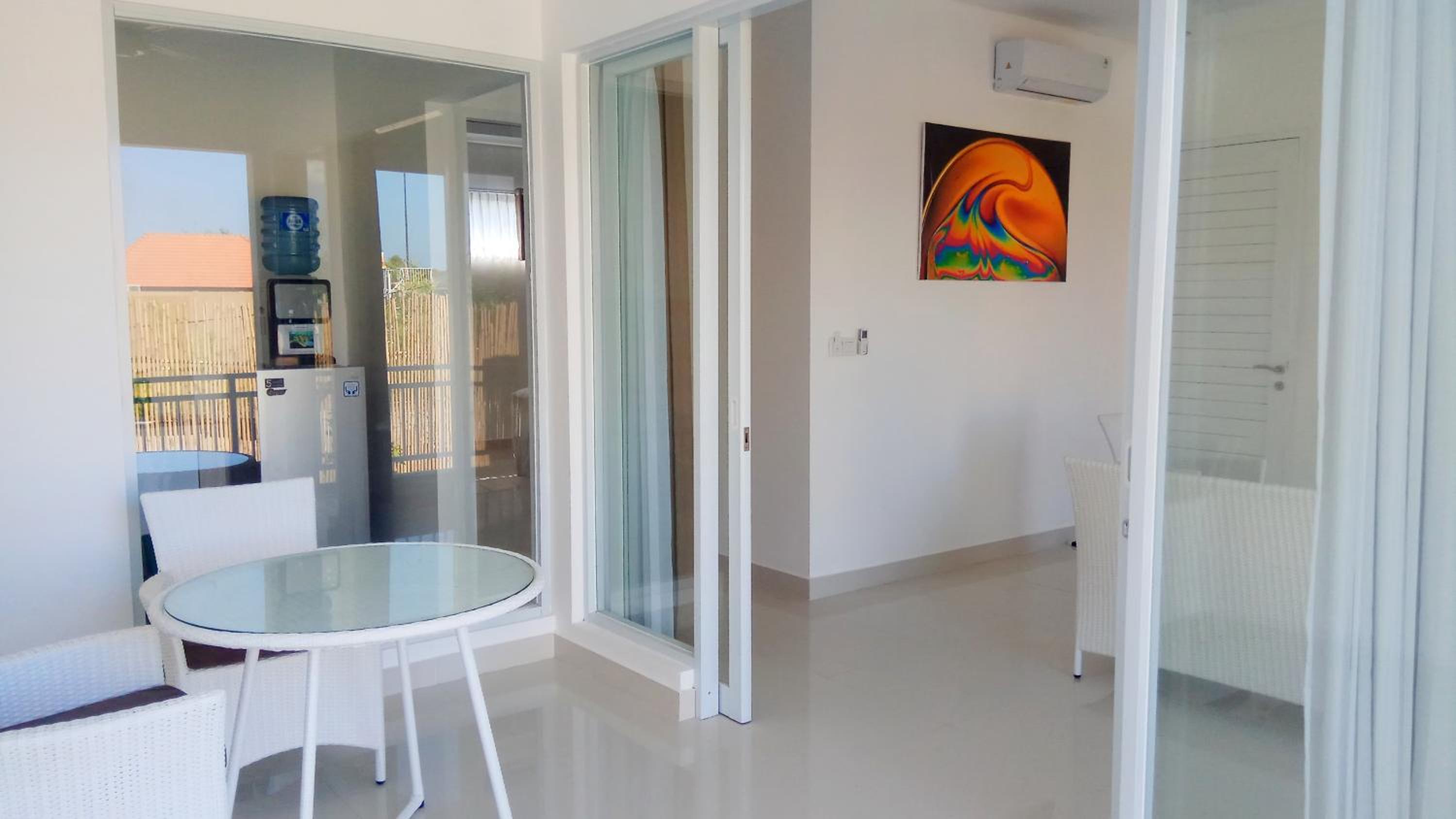 One-Bedroom Apartment - Photo 19