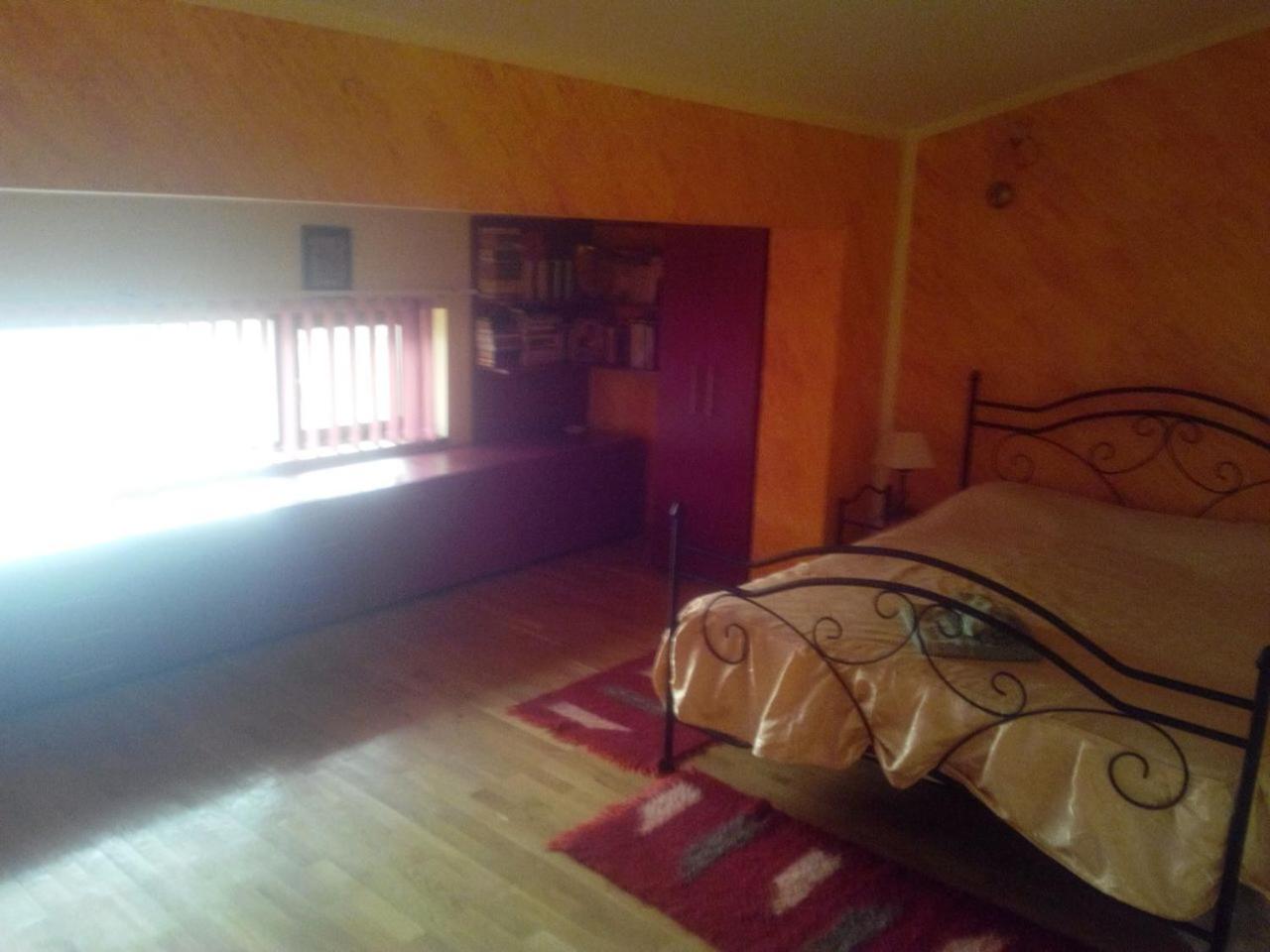 Economy Double Room - Photo 7