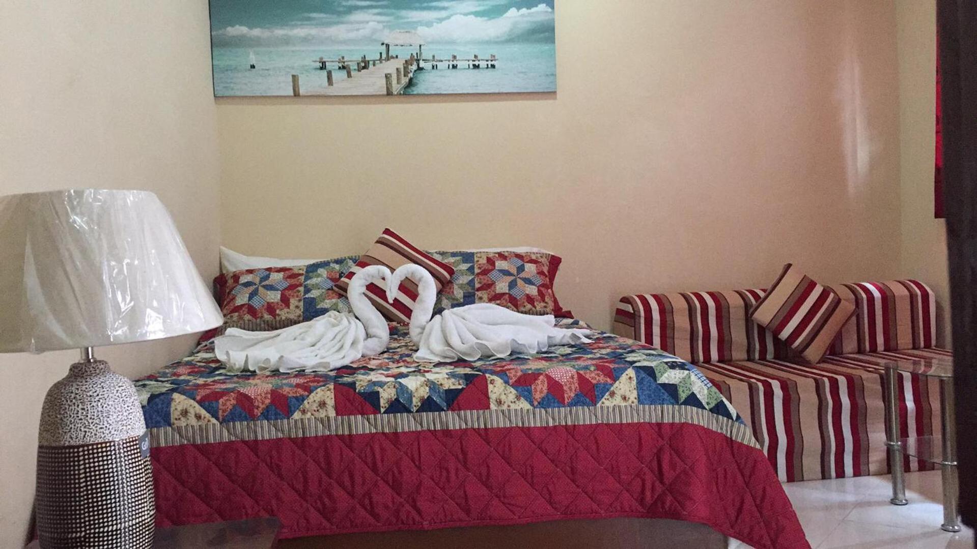 Deluxe Double Room with Balcony - Photo 21