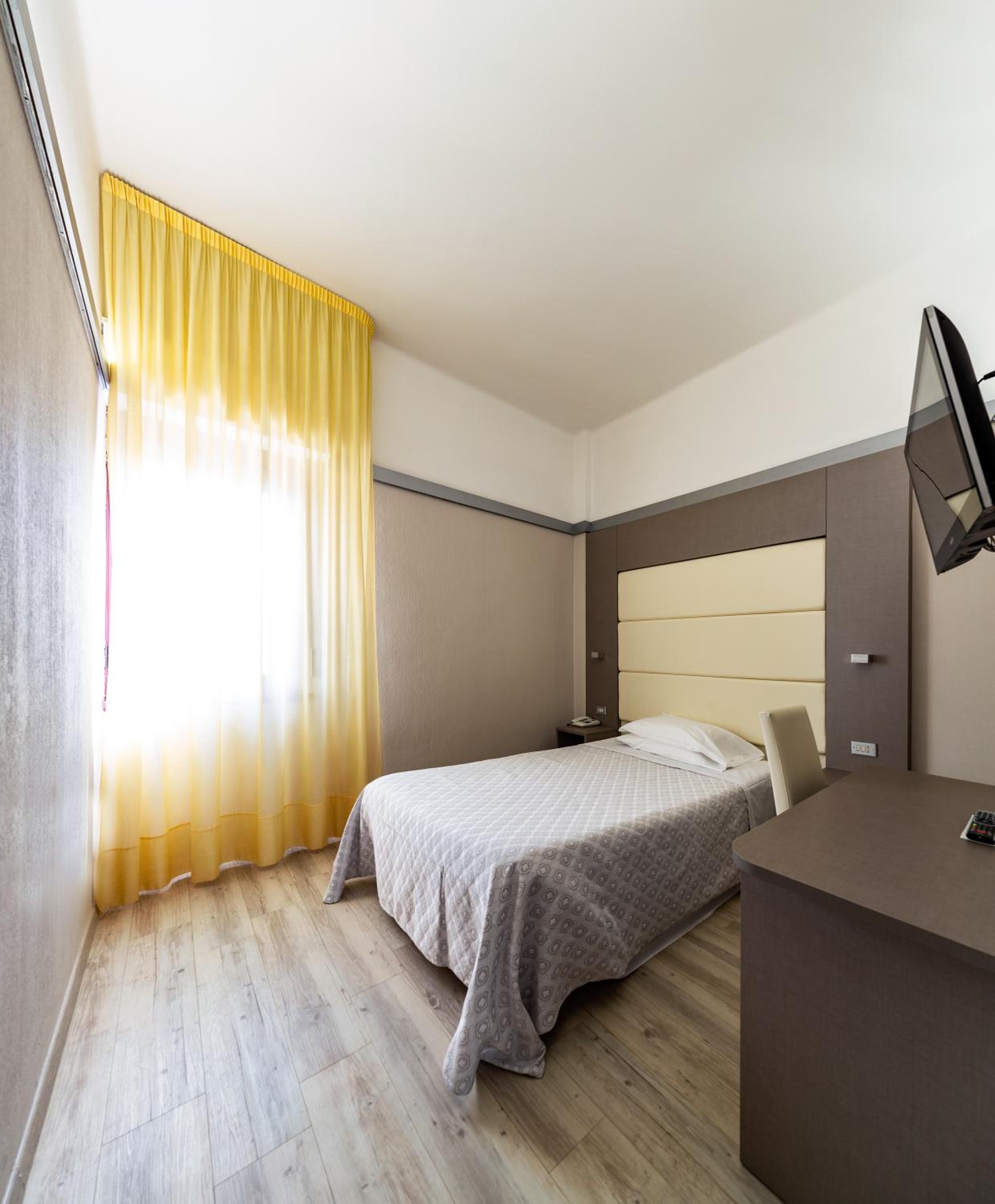 Single Room photo 1