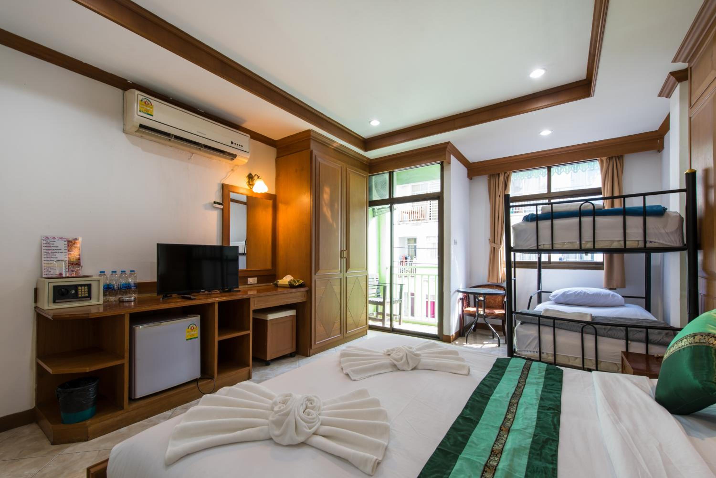 Family Connecting Room