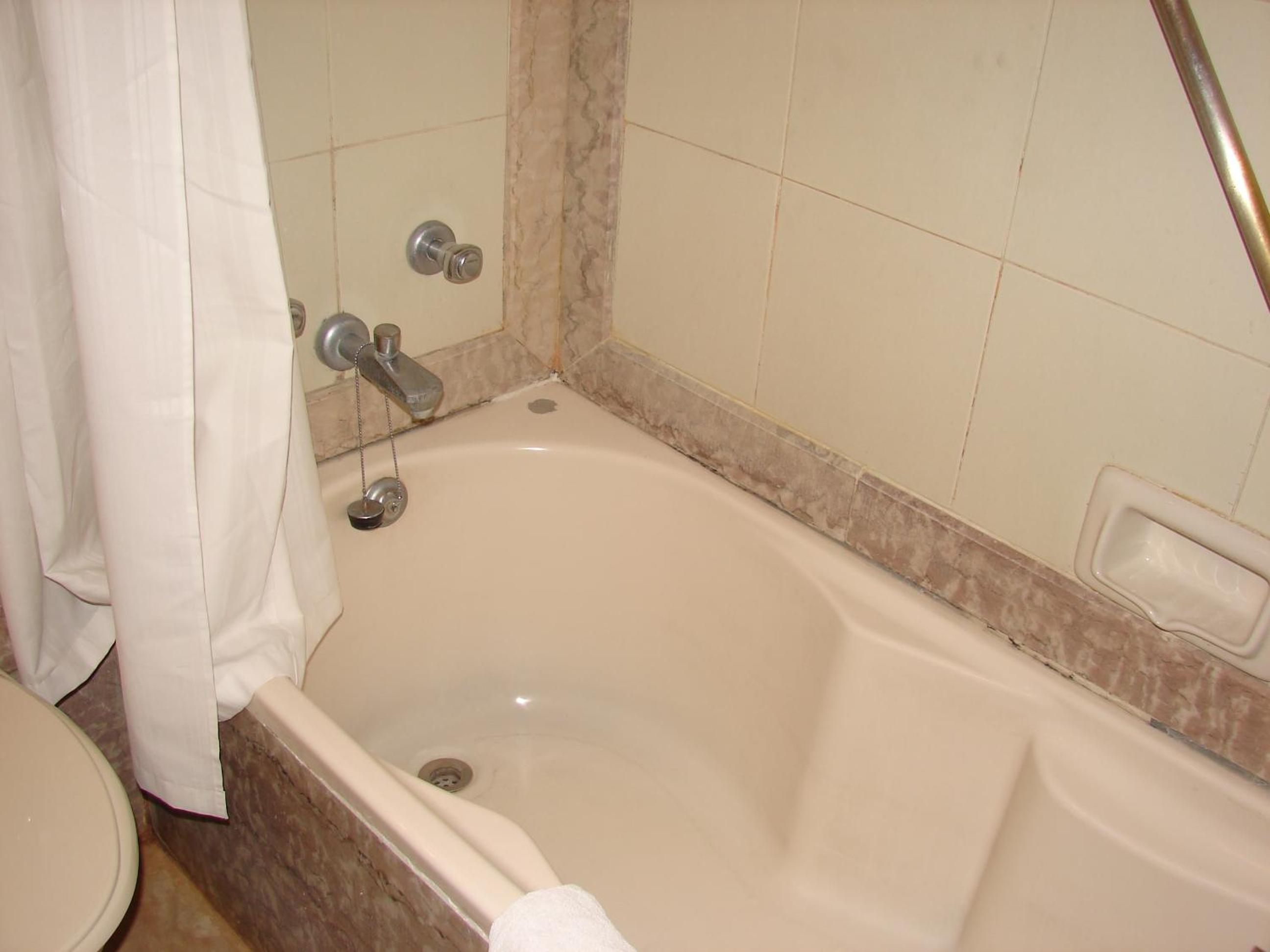 Suite - Photo 4