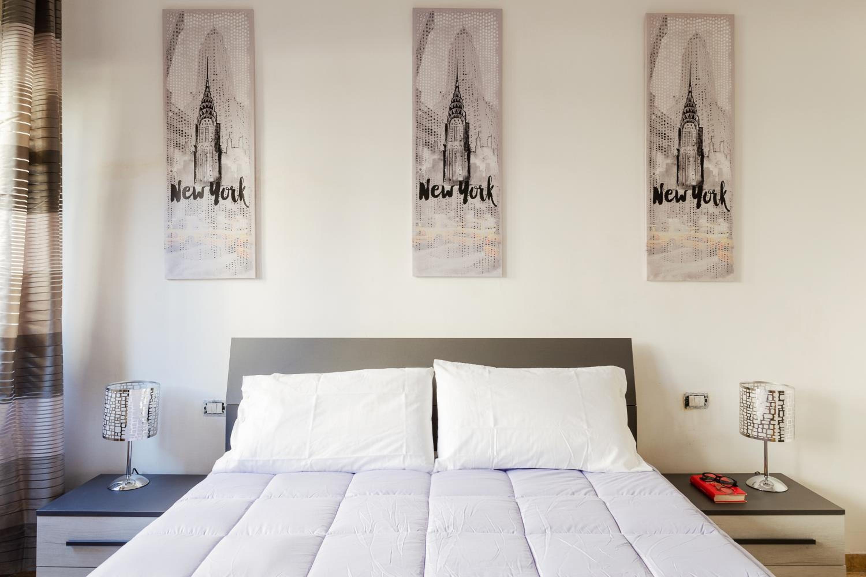 One-Bedroom Apartment
