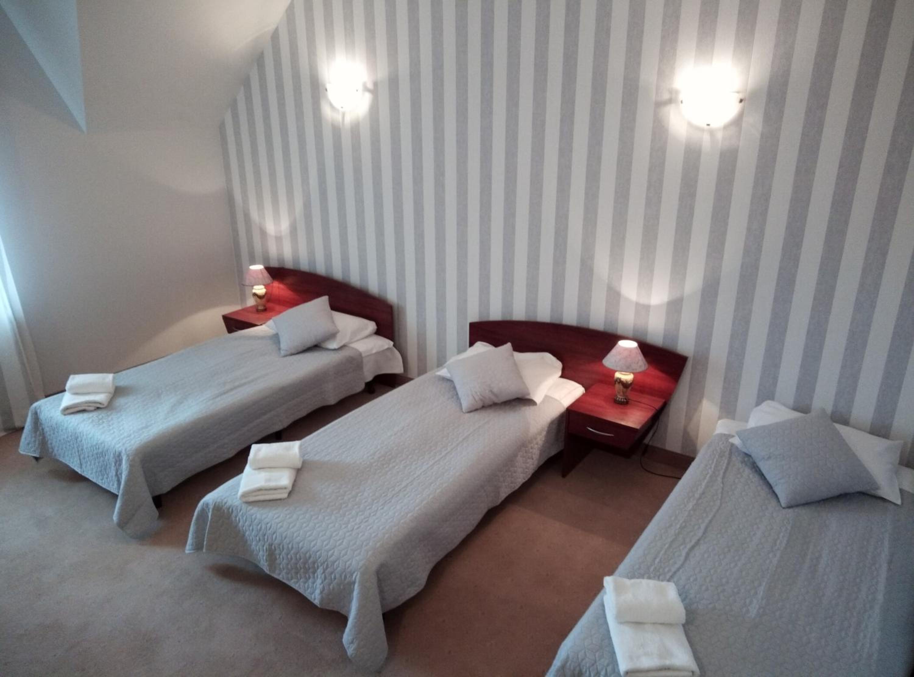 Triple Room - Photo 1