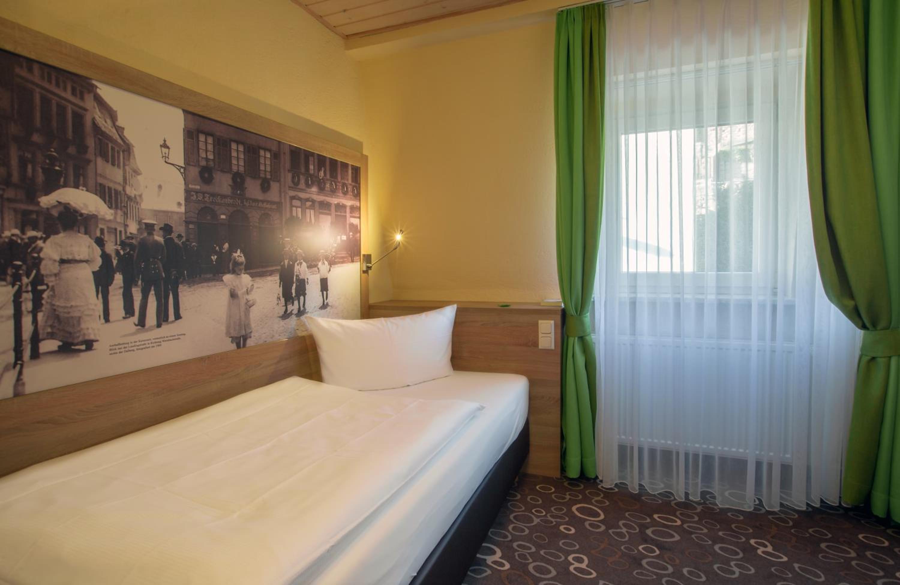 Comfort Single Room