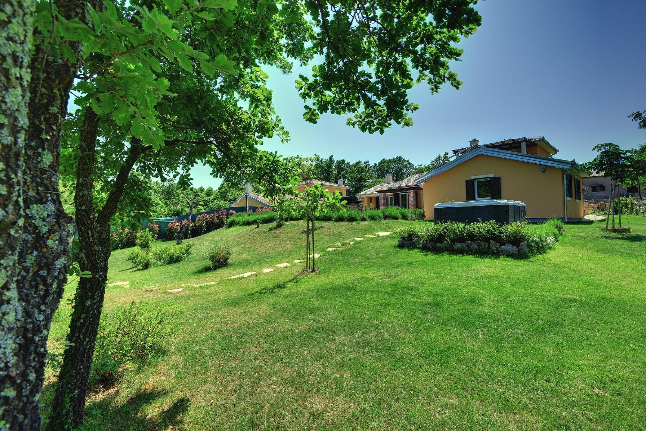 Deluxe Villa 83 photo 2