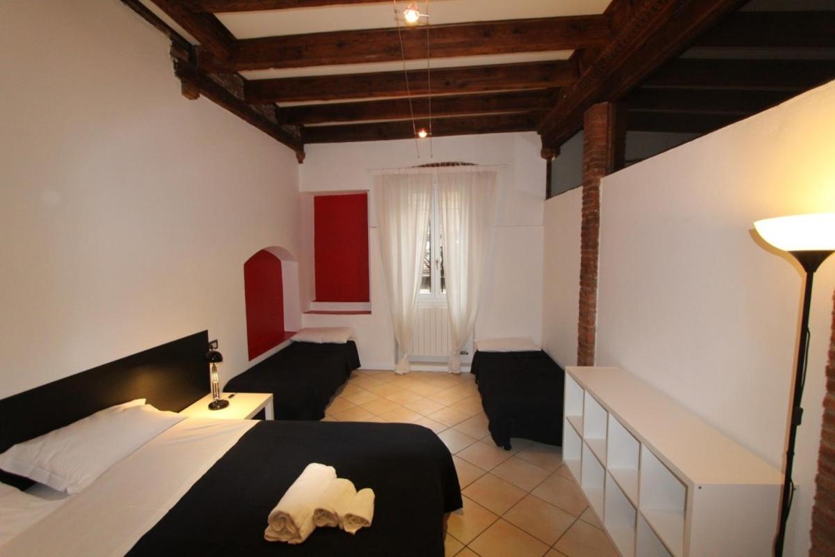 Two-Bedroom Apartment - Photo 8