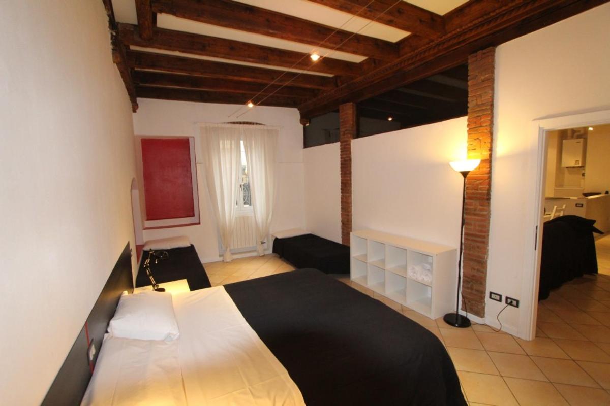 Two-Bedroom Apartment - Photo 10