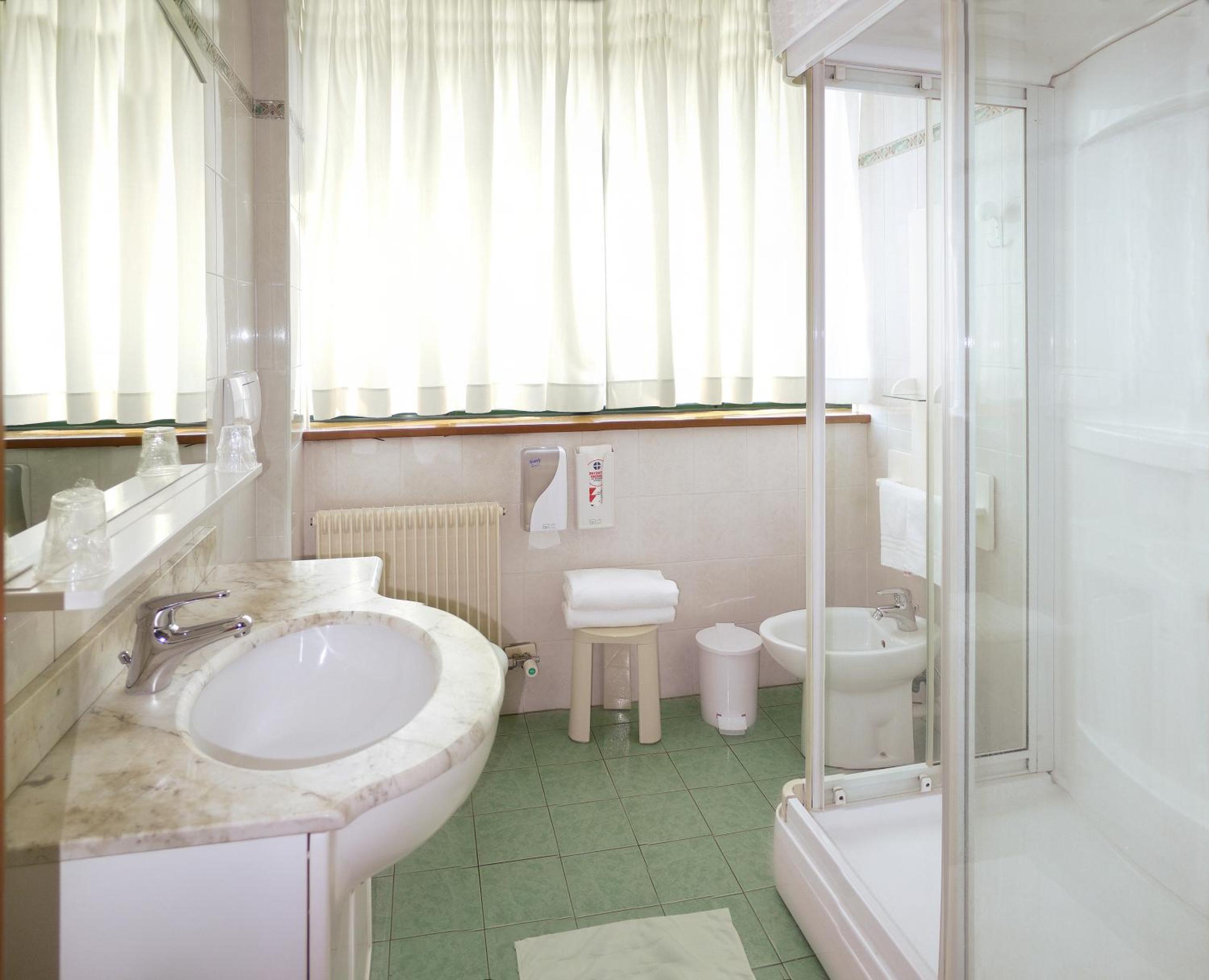 Superior Double Room - Photo 4