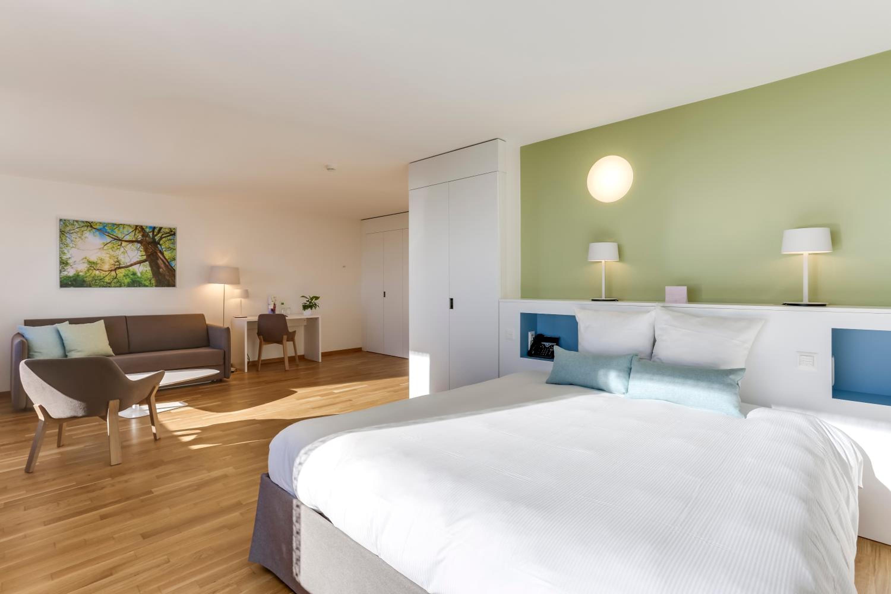  Double with King Size Bed photo 2
