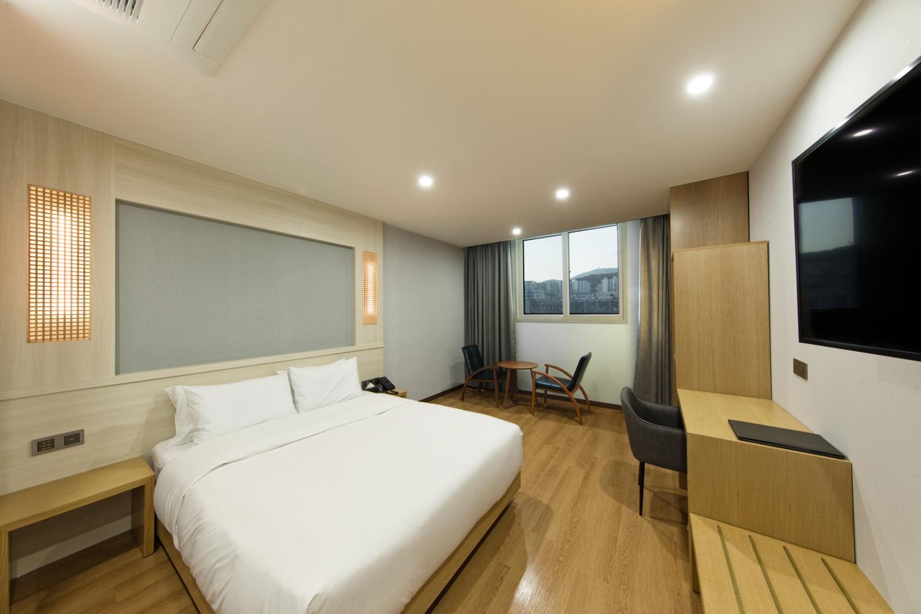 Standard Double Room - Photo 1