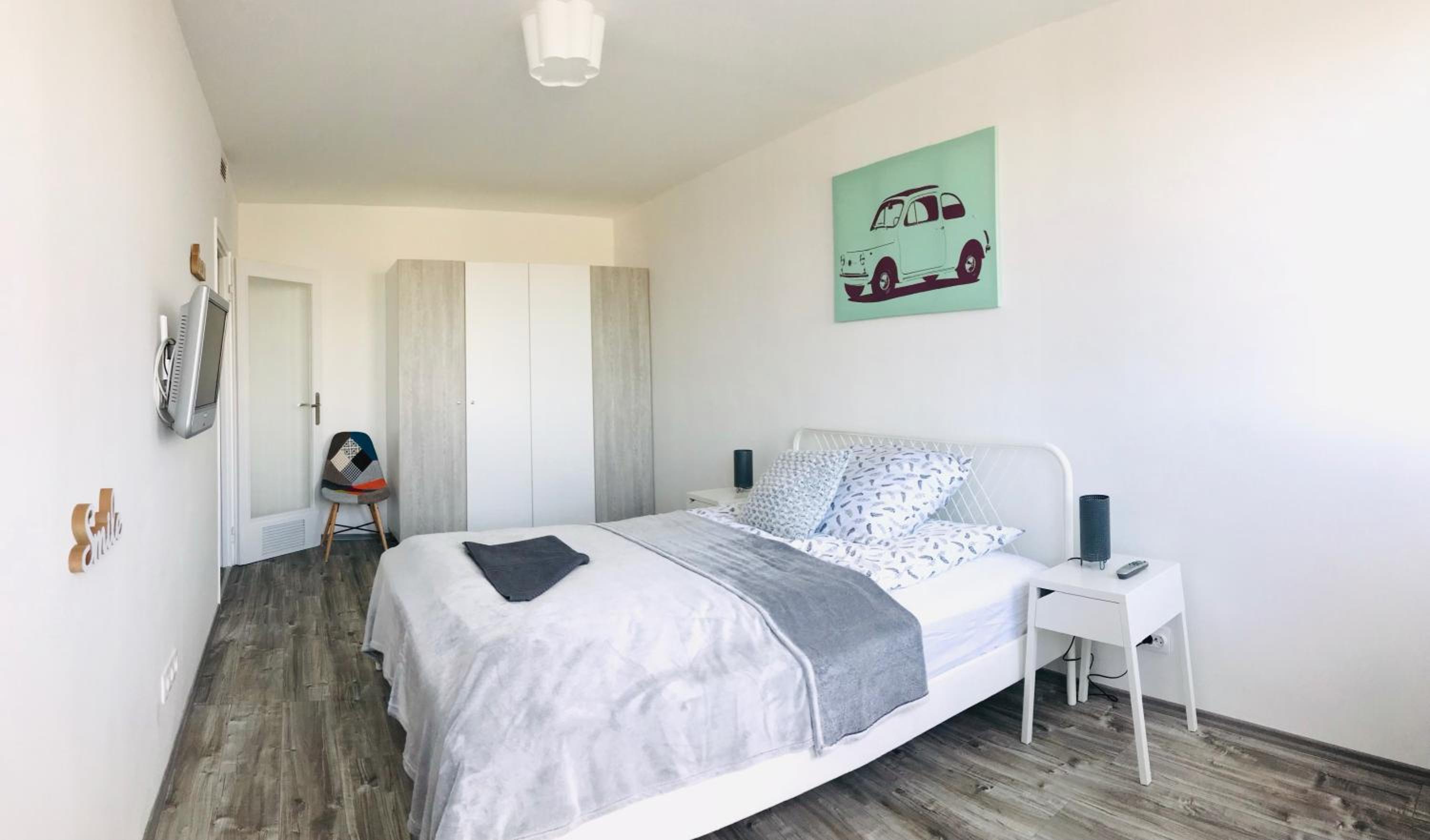Two-Bedroom Apartment - Photo 4
