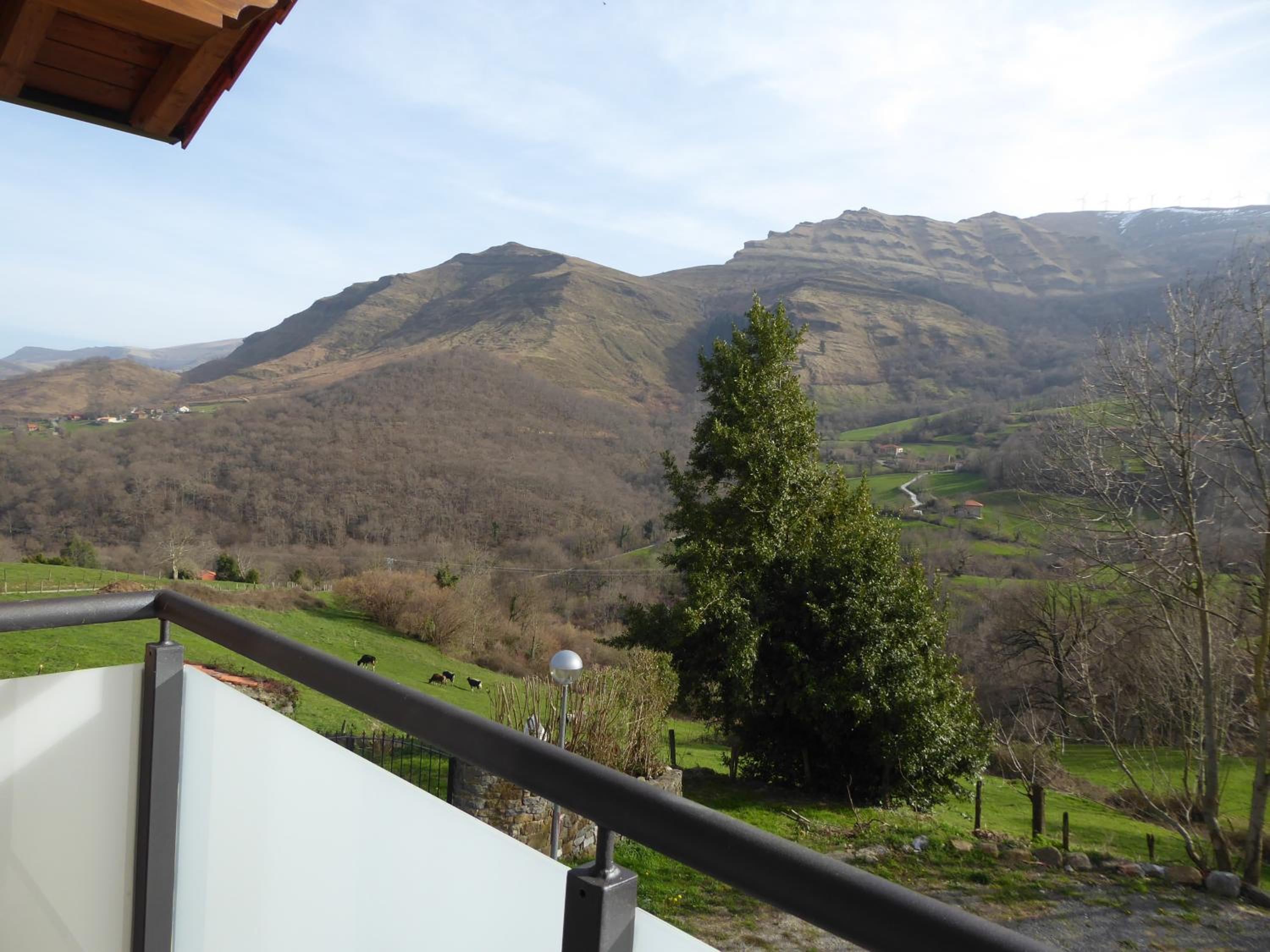 Double Room with Balcony (2 Adults + 1 Child) photo 3