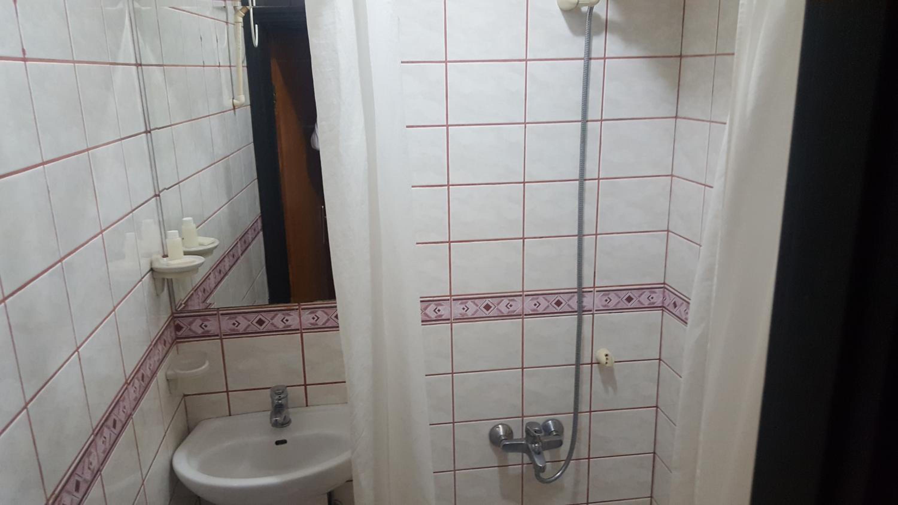 Large Double Room photo 2