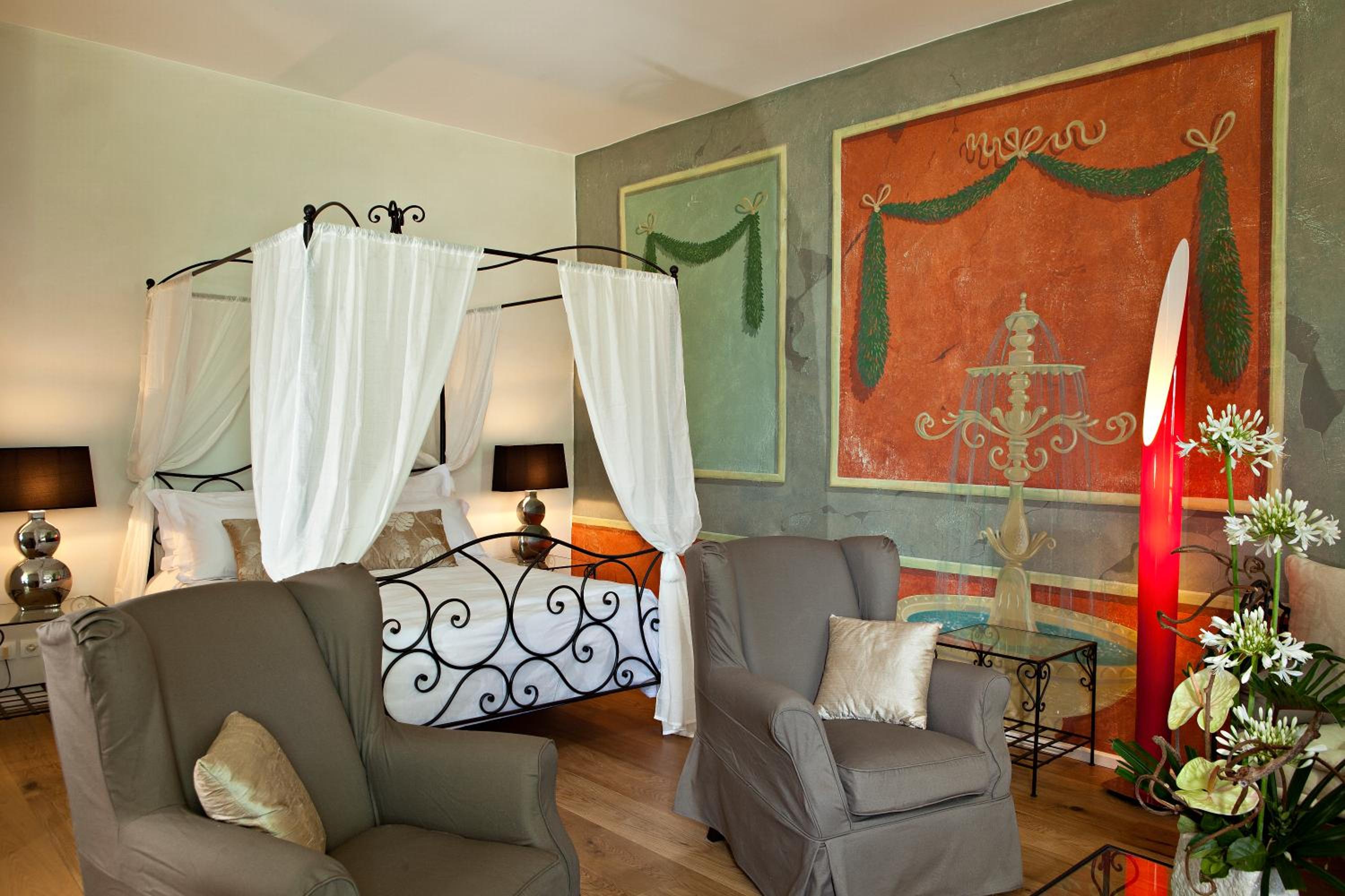 Junior Suite - Photo 1