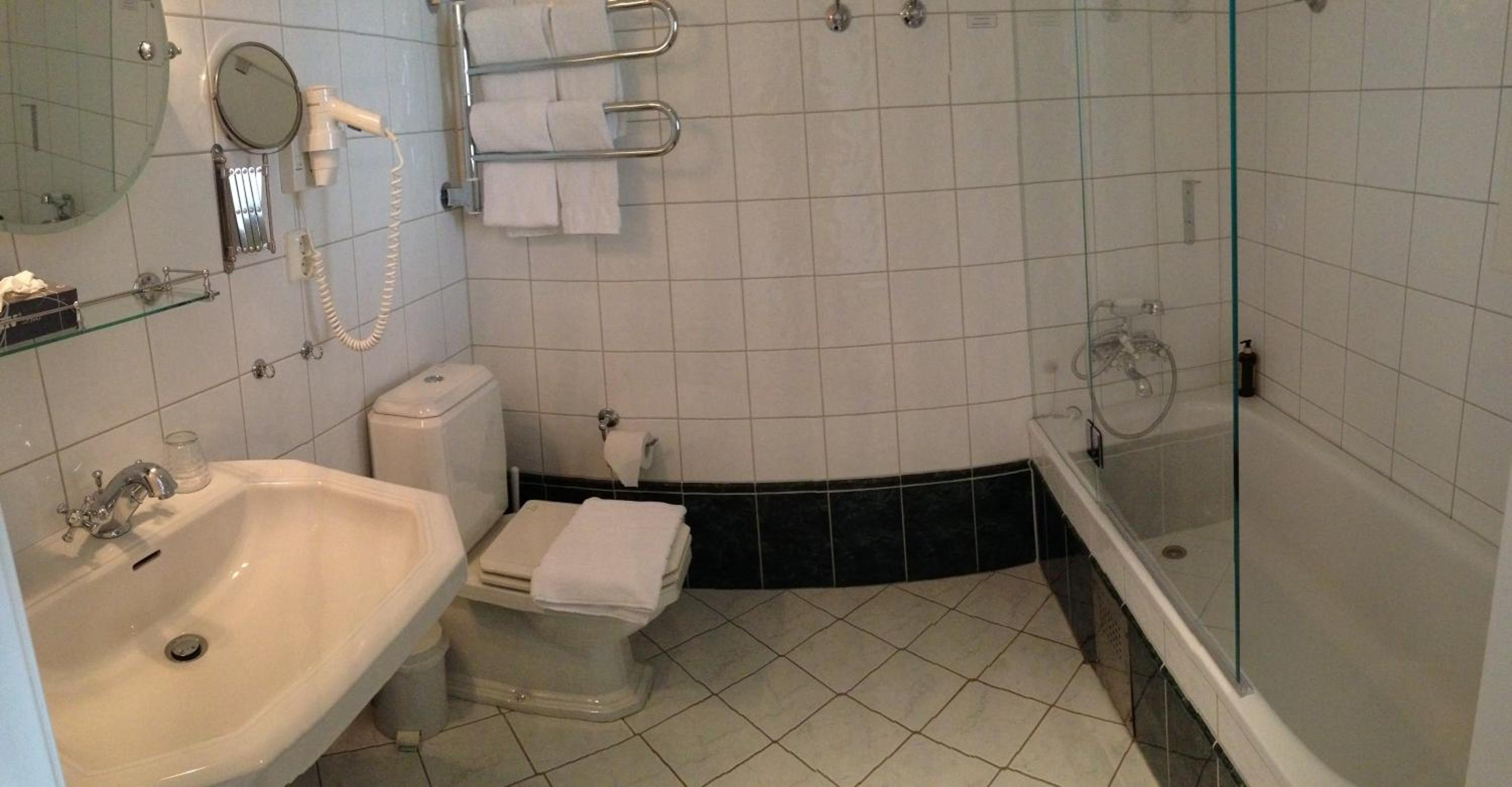 Superior Twin Room photo 2