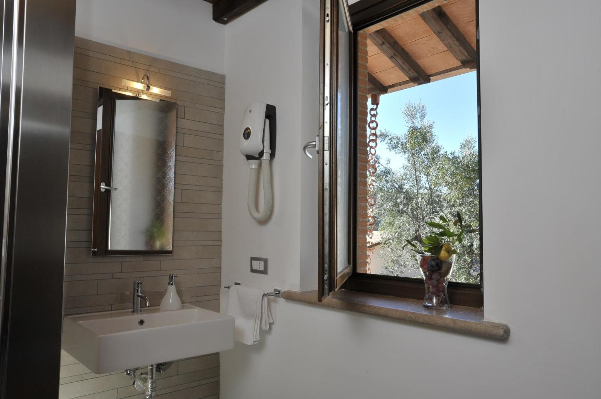 Apartment - Photo 10
