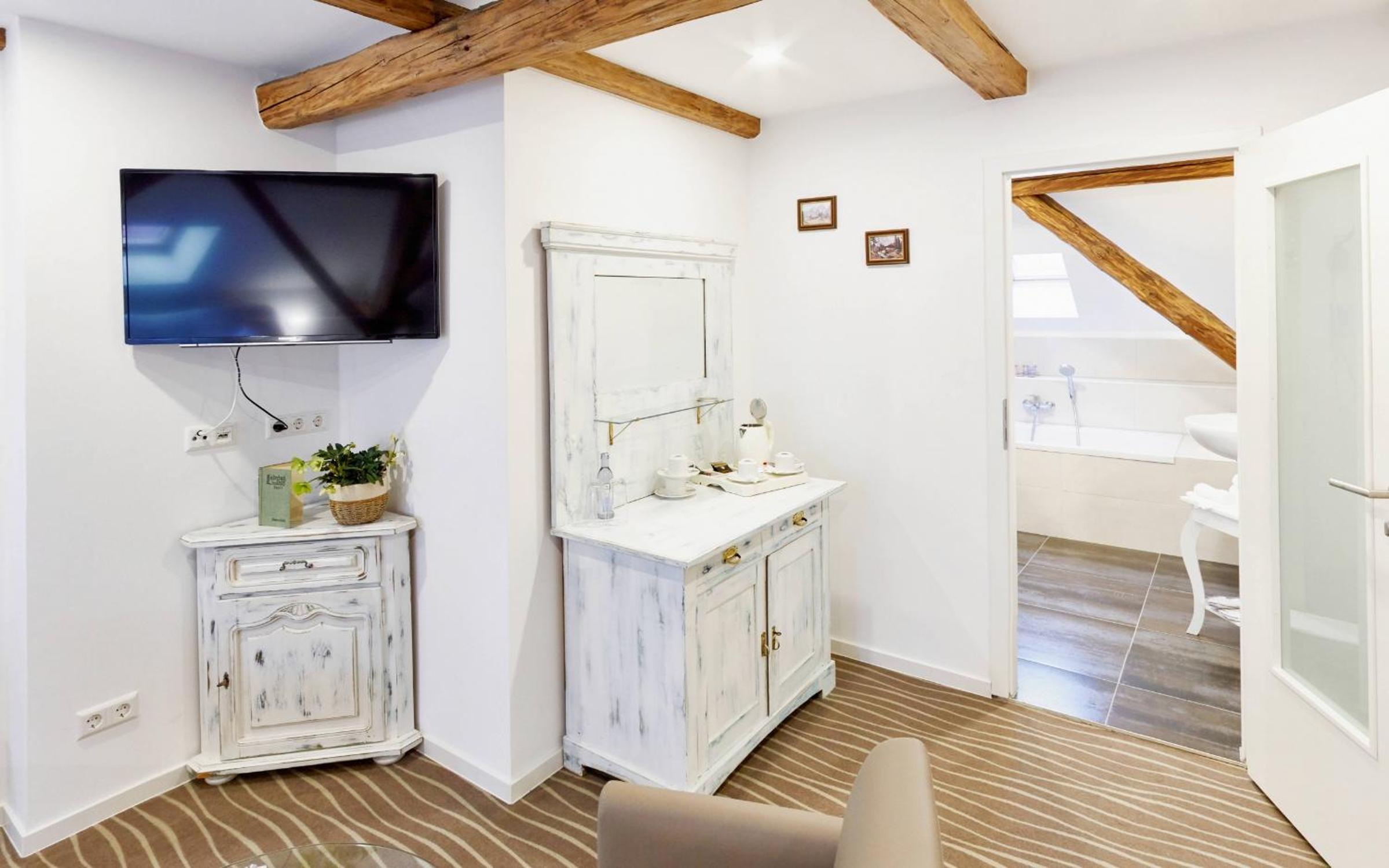 Family Room with Bath photo 1