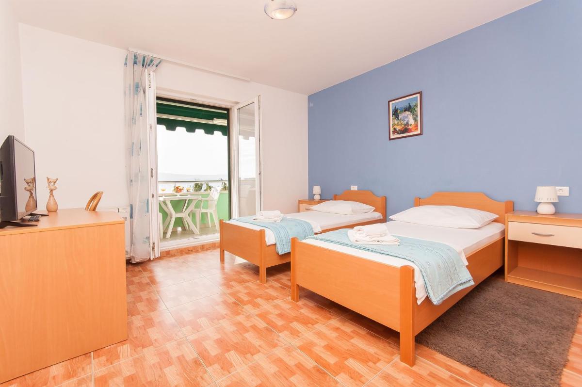 Double Room with Balcony and Sea View