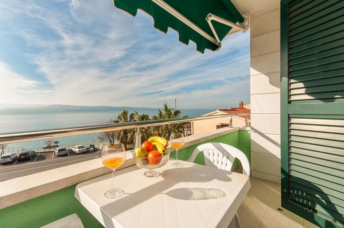 Triple Room with Sea View