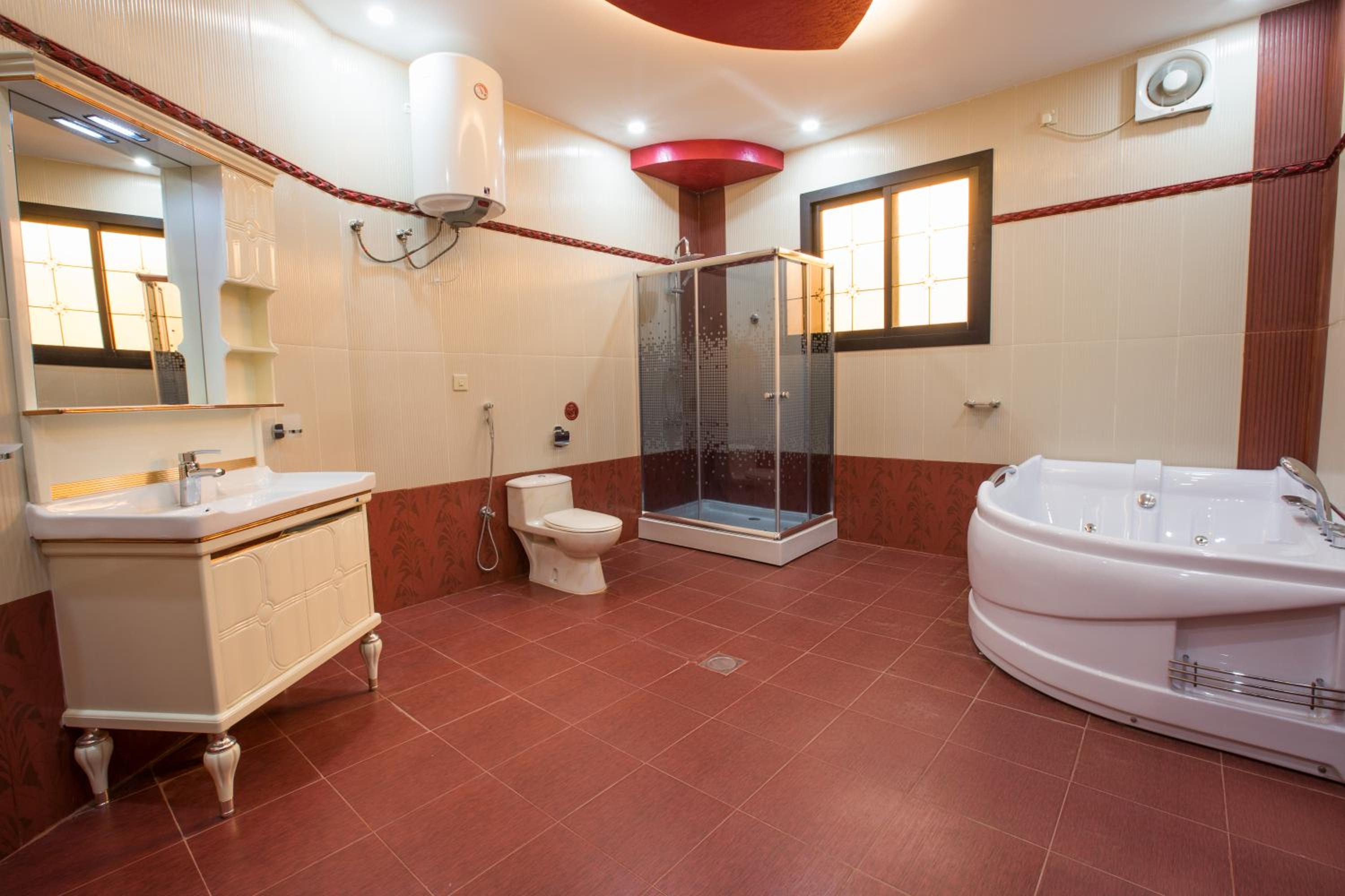 Royal Suite photo 2