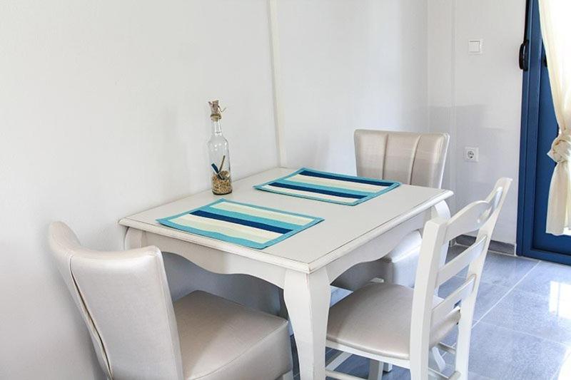 Studio (2-4 Adults) - Photo 24