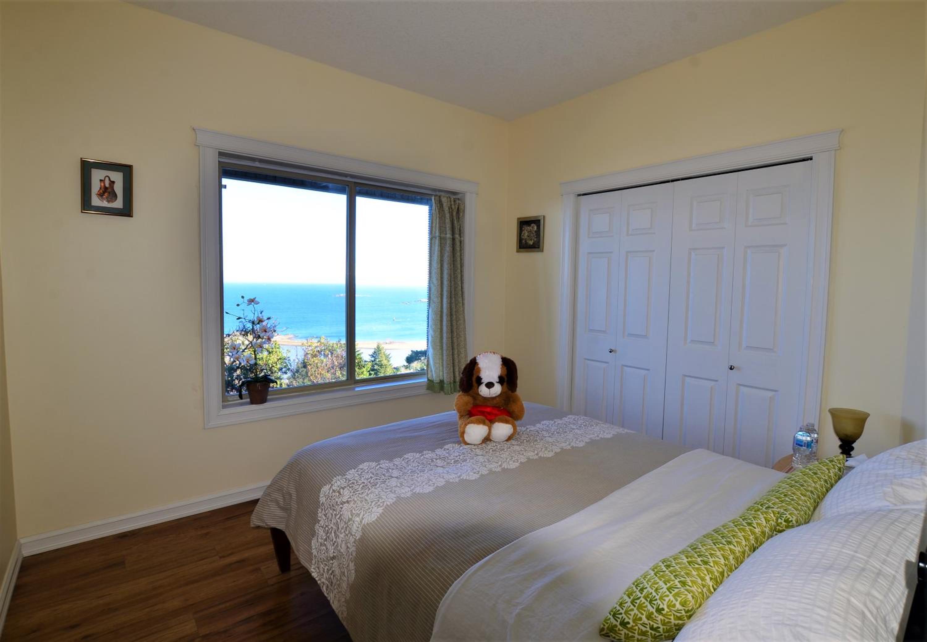 Deluxe Suite with Sea View photo 2