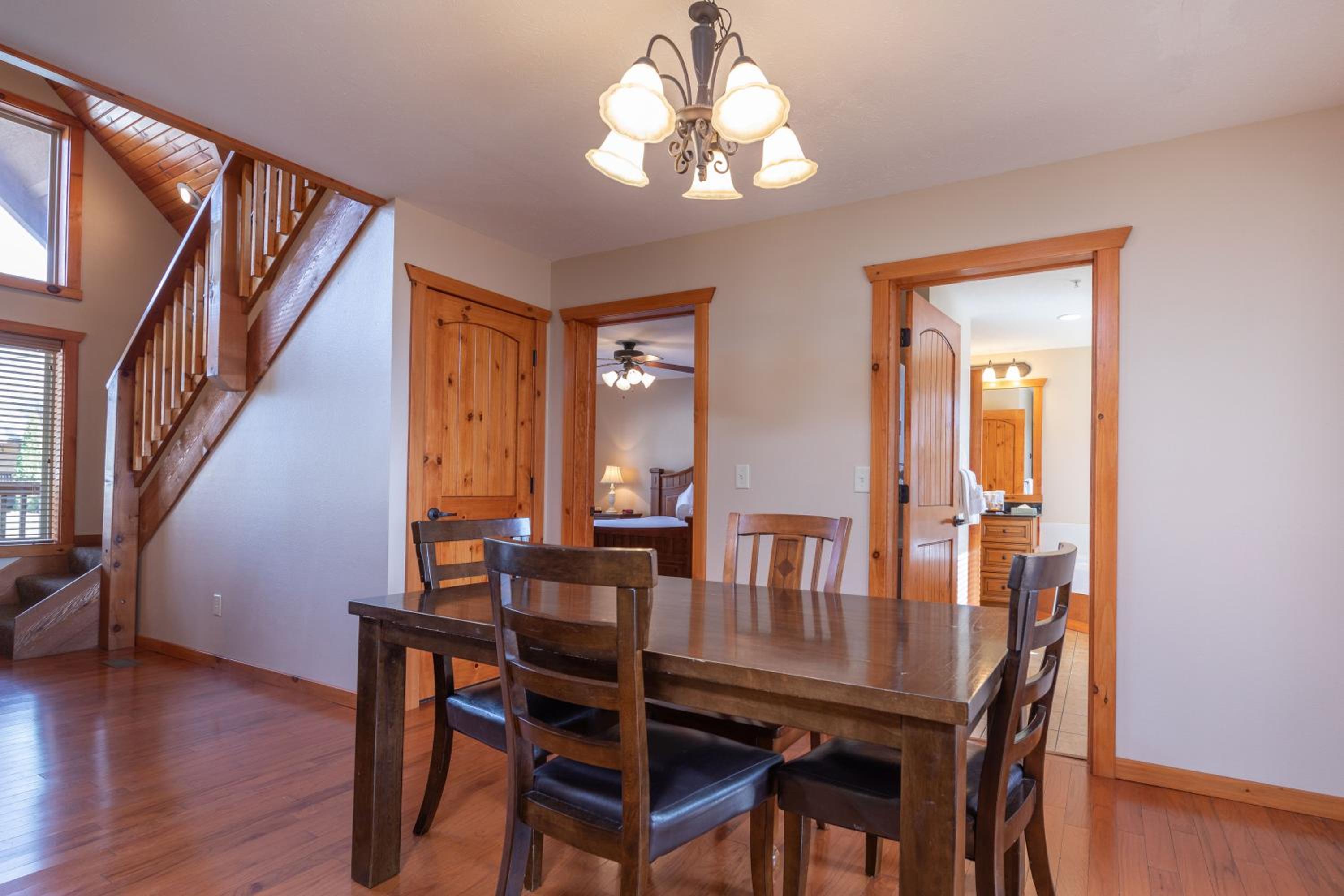Four-Bedroom House photo 2