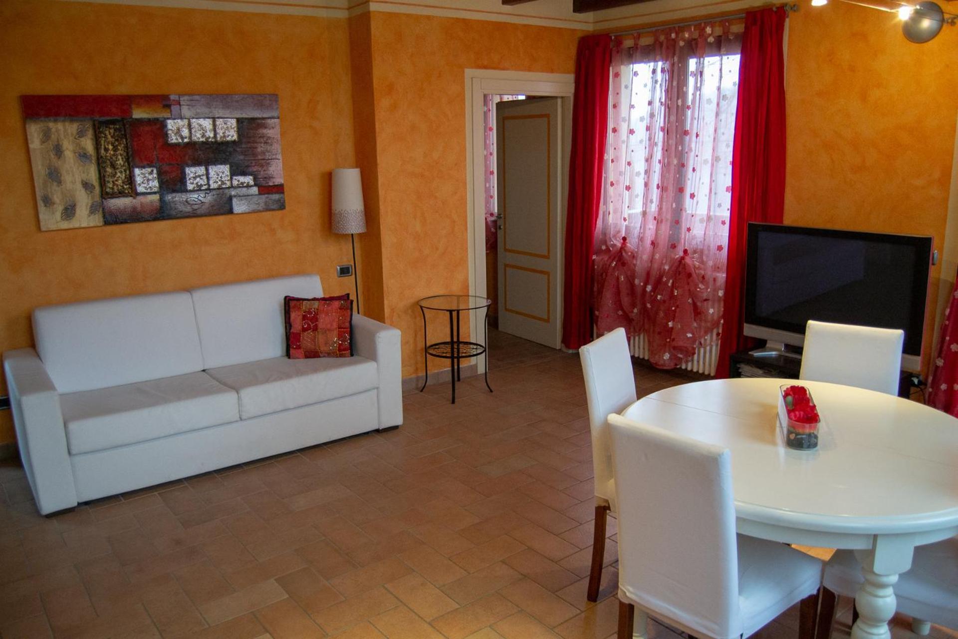 Studio (3 Adults) - Split Level photo 3