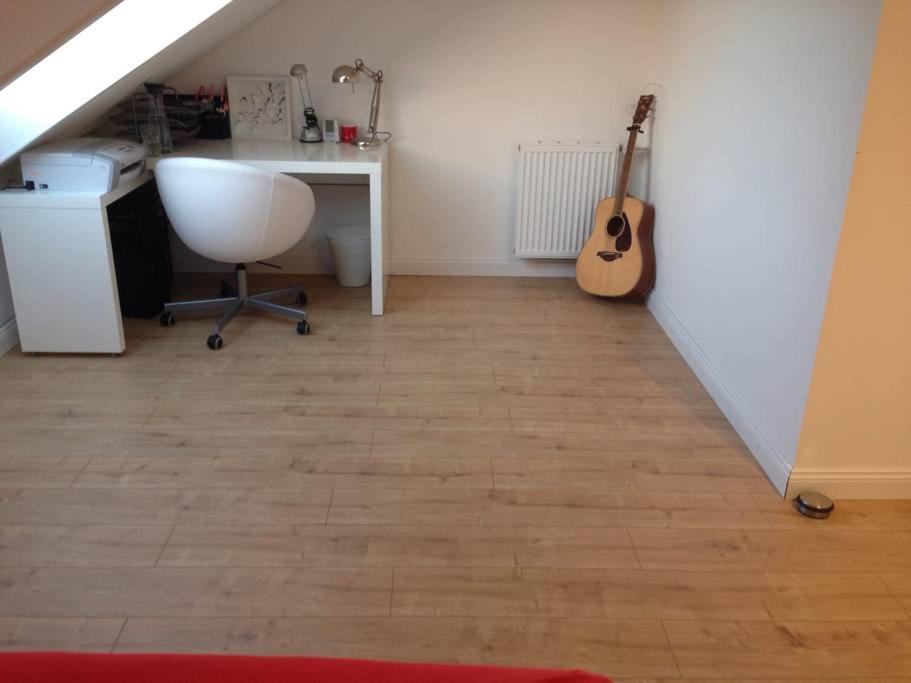 Budget Double Room - Photo 3