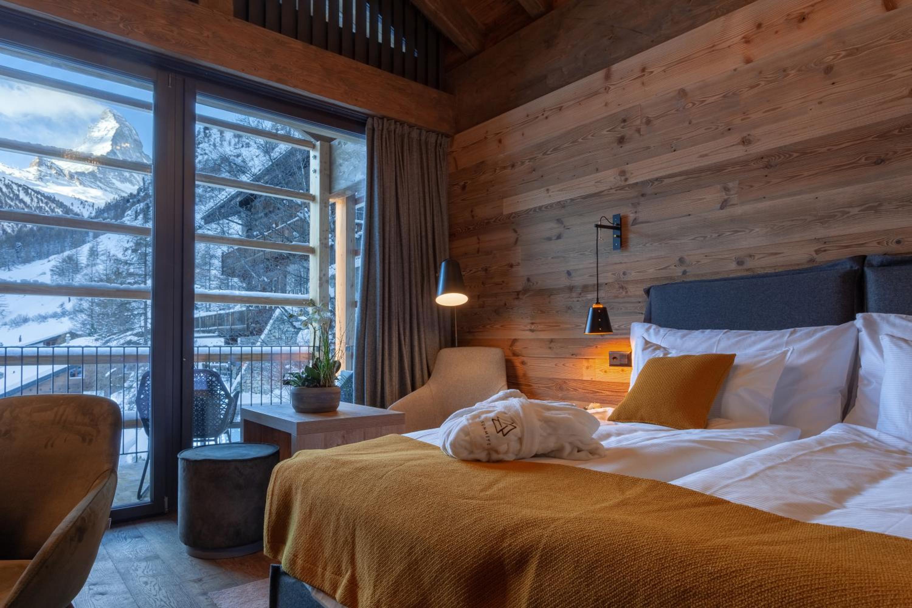 Double room deluxe Matterhorn  - Photo 1