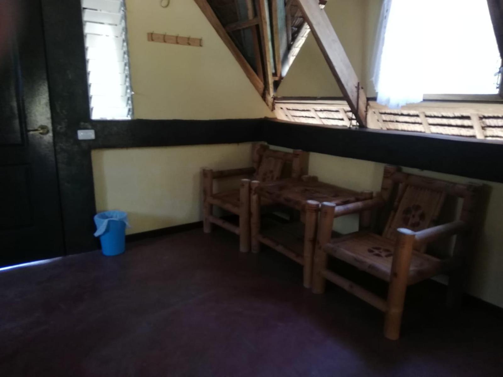Budget Double Room photo 3