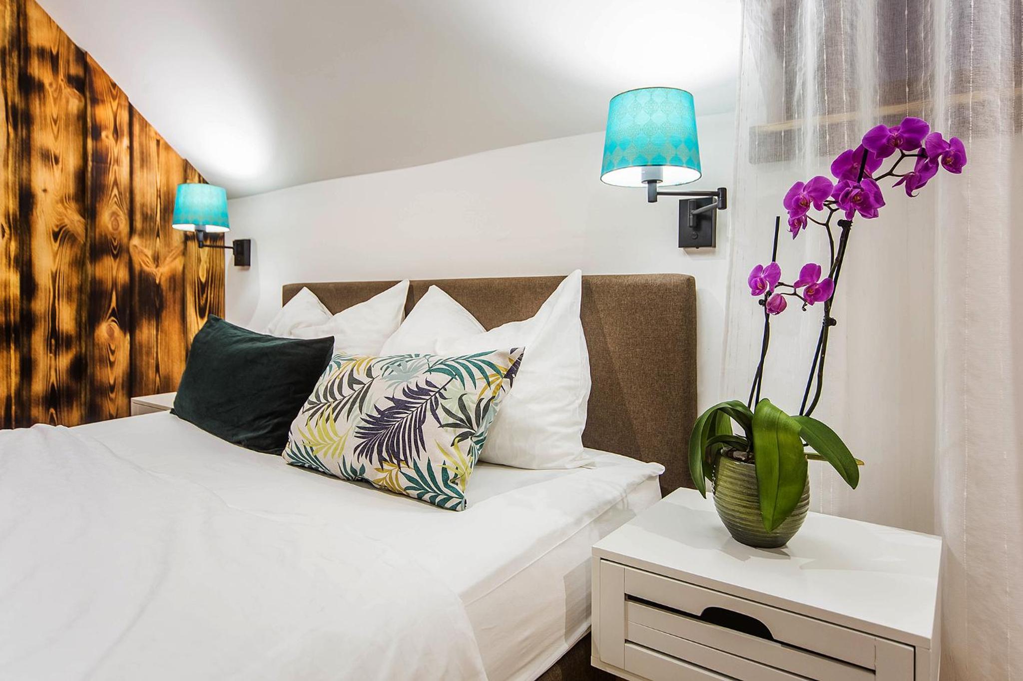 Standard Double Room - Photo 20