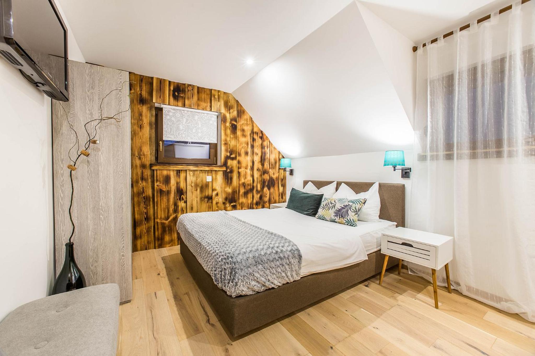 Standard Double Room - Photo 2