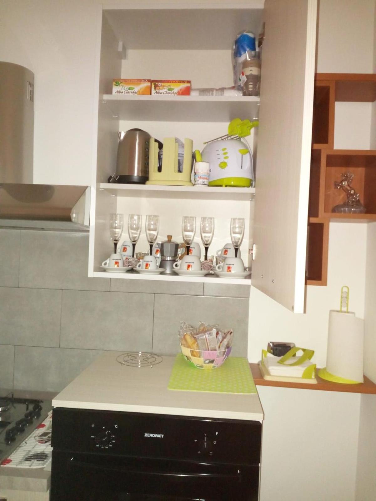 Two-Bedroom House - Photo 11