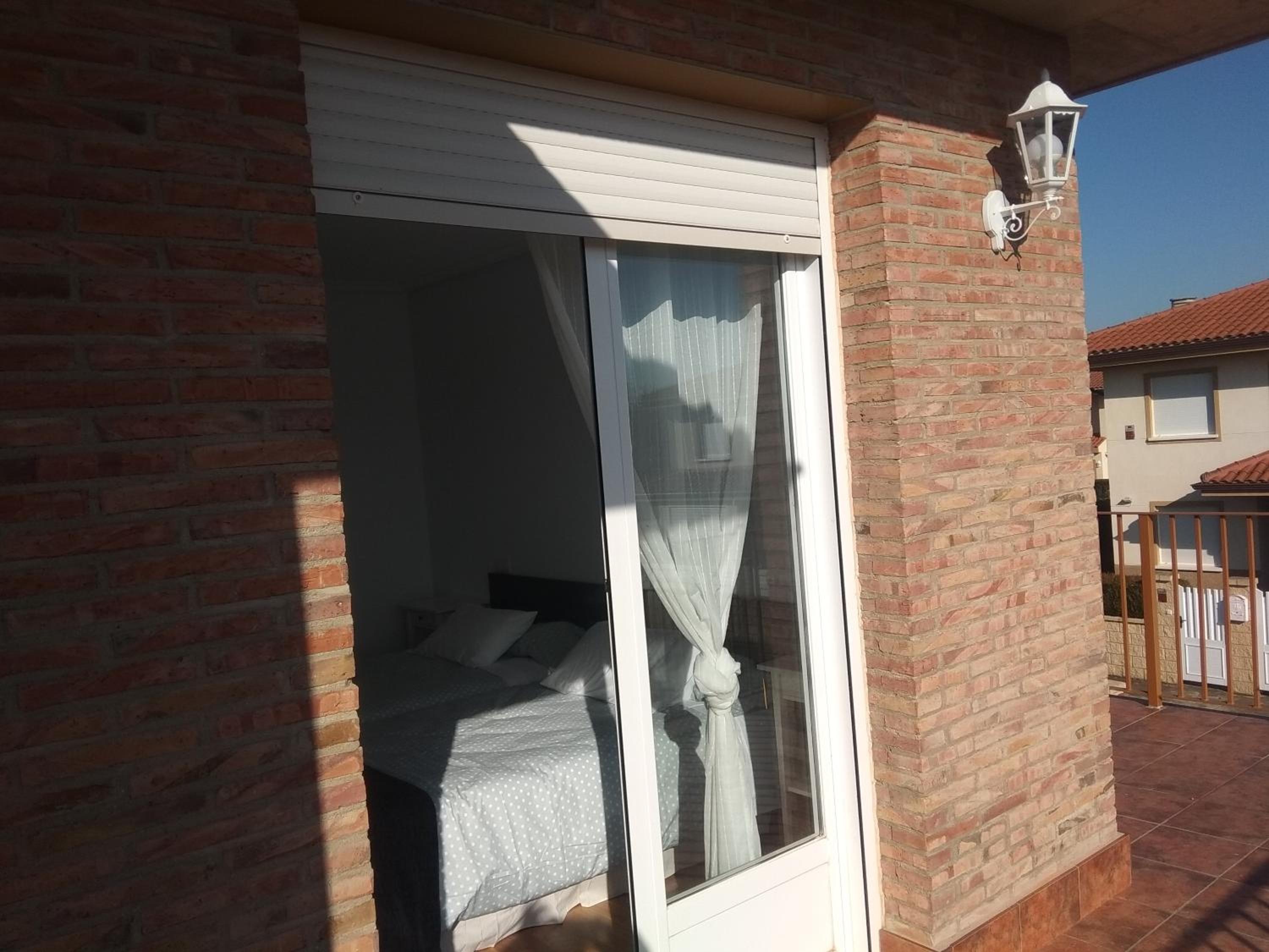 Casa de tres habitaciones