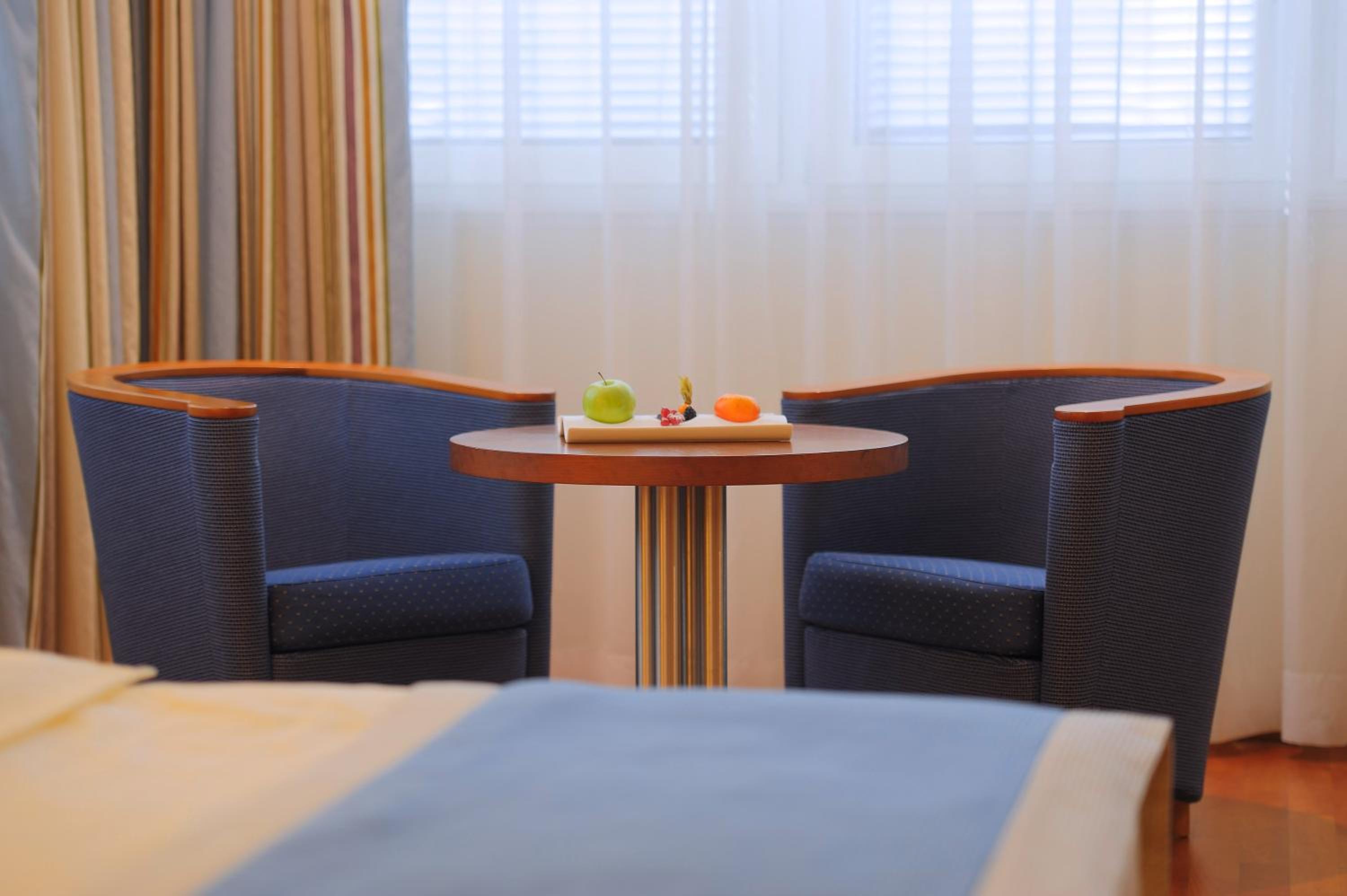 Superior Room - Photo 5