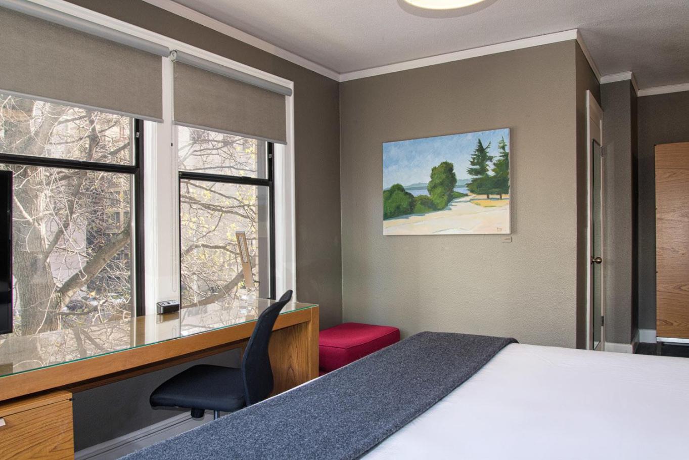 Max King Room - Photo 5