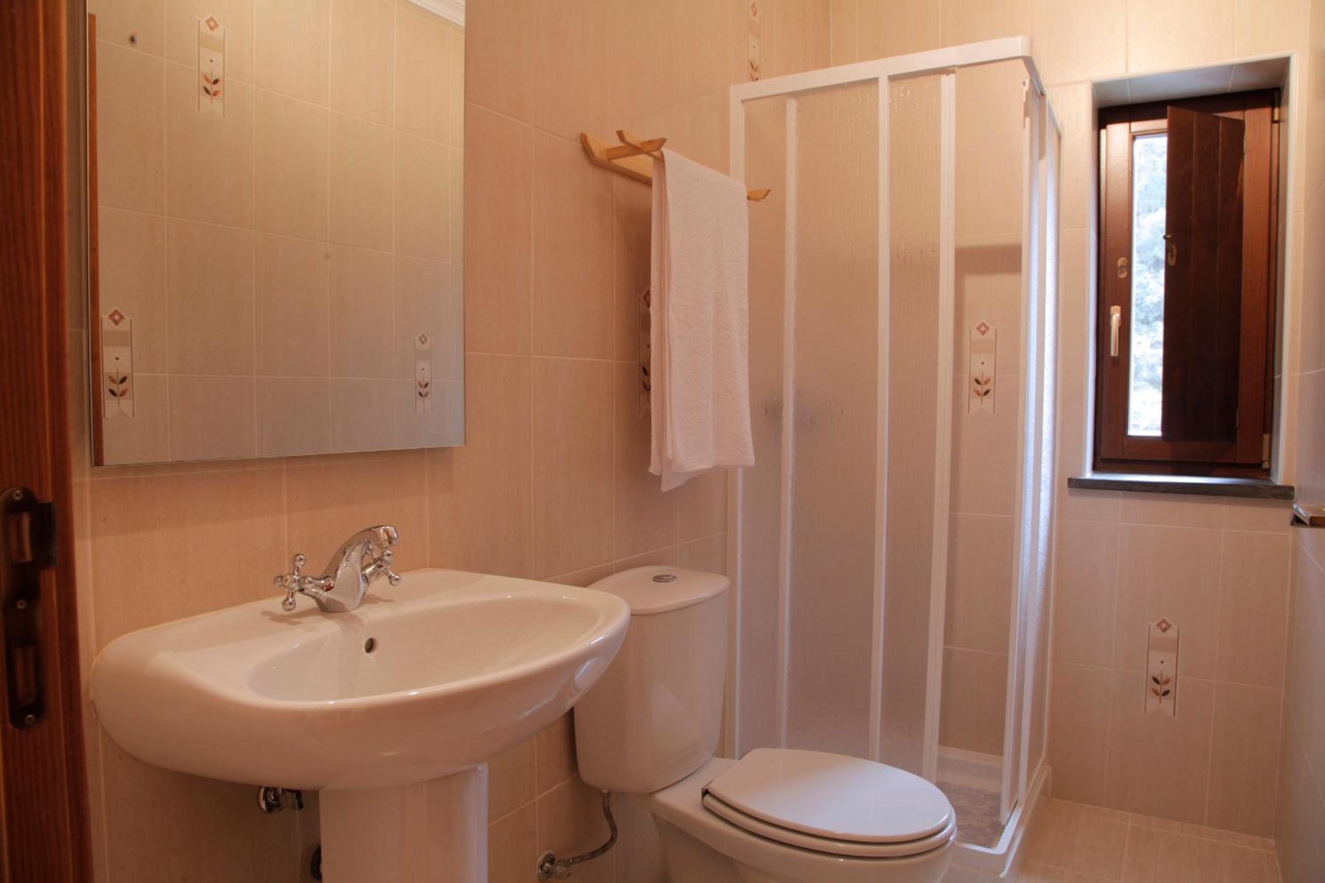 Two-Bedroom House photo 2