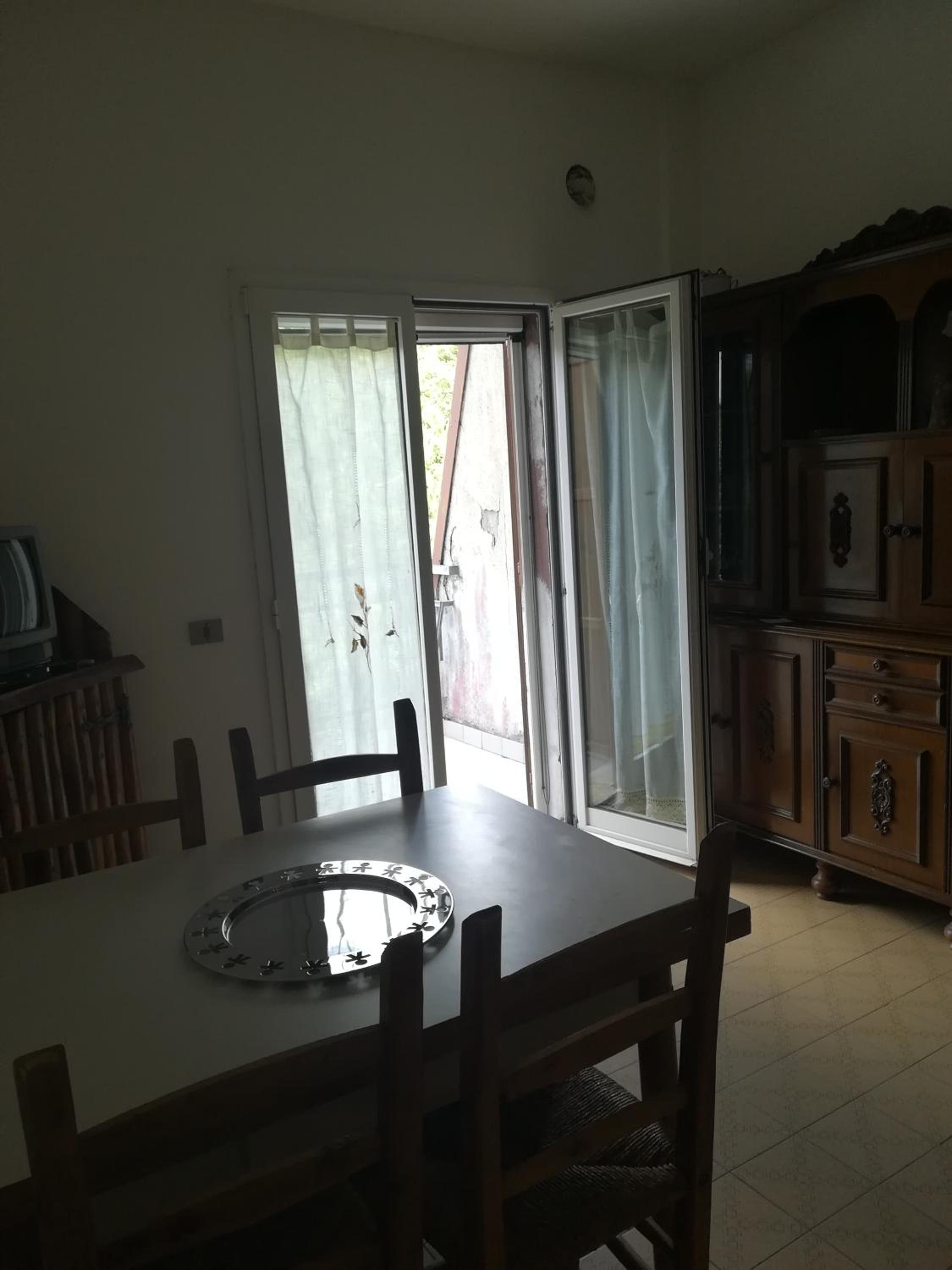 One-Bedroom Apartment - Photo 13