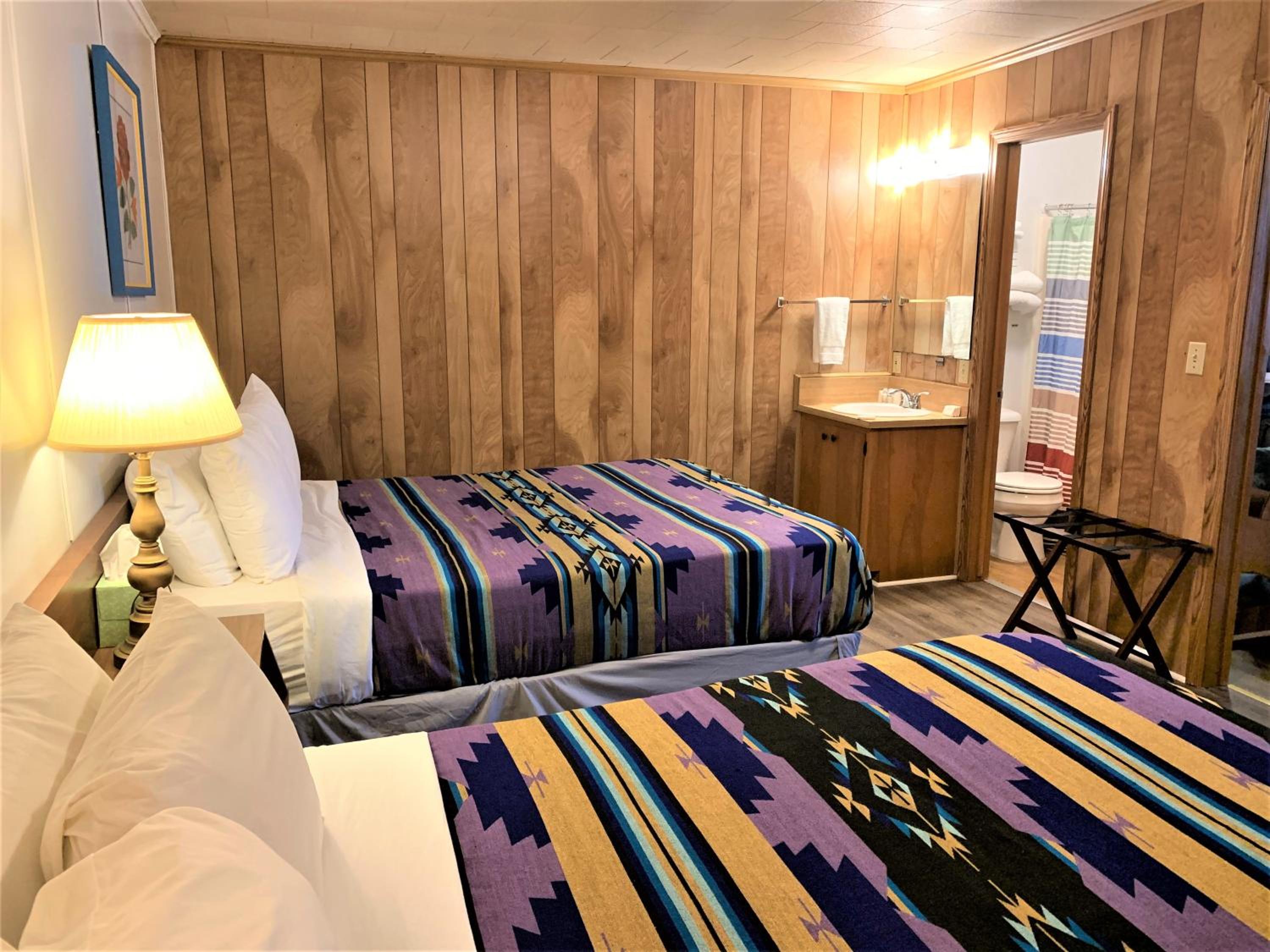 Deluxe Suite - Photo 2