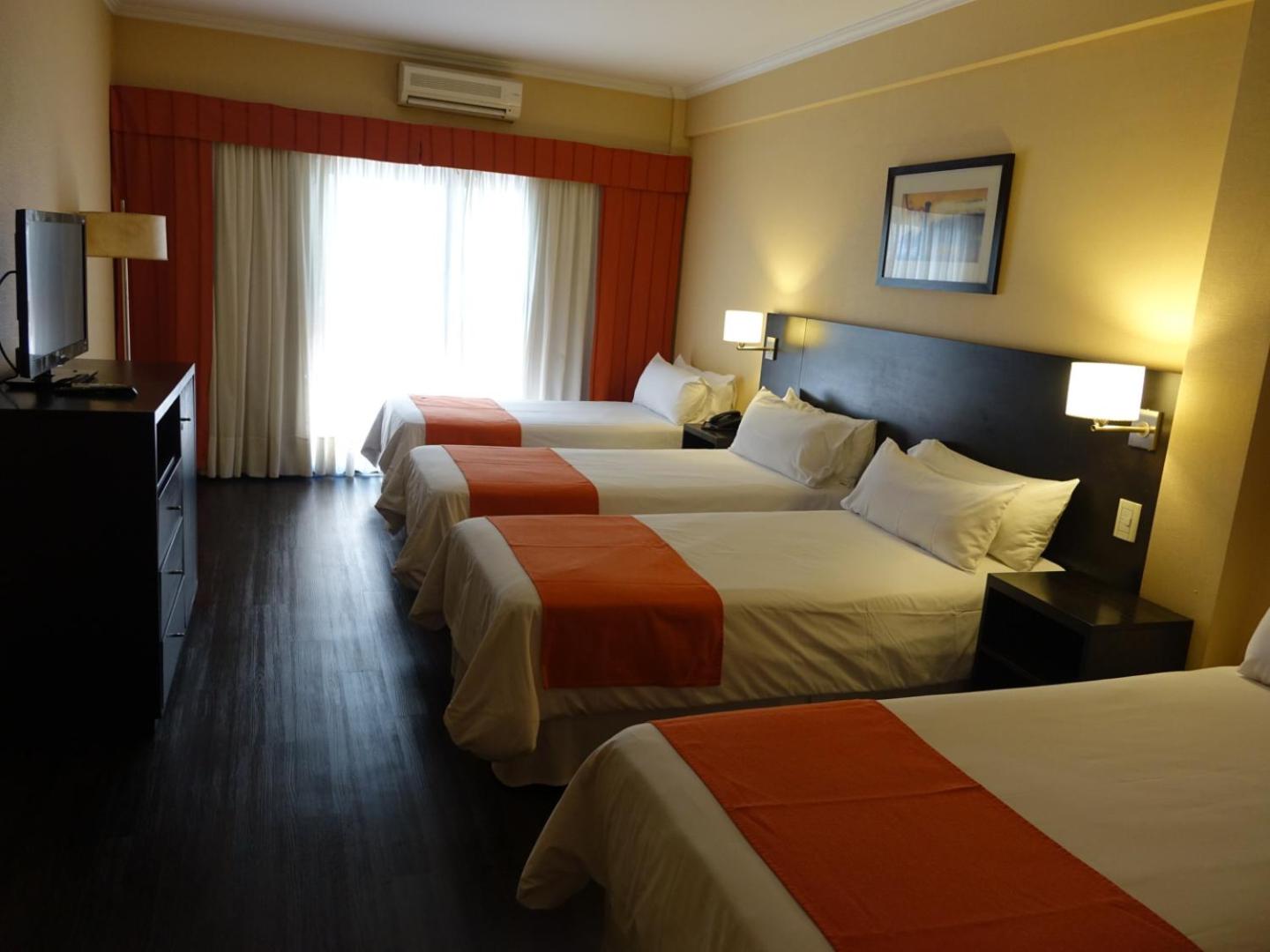 Standard Quadruple Room photo 3