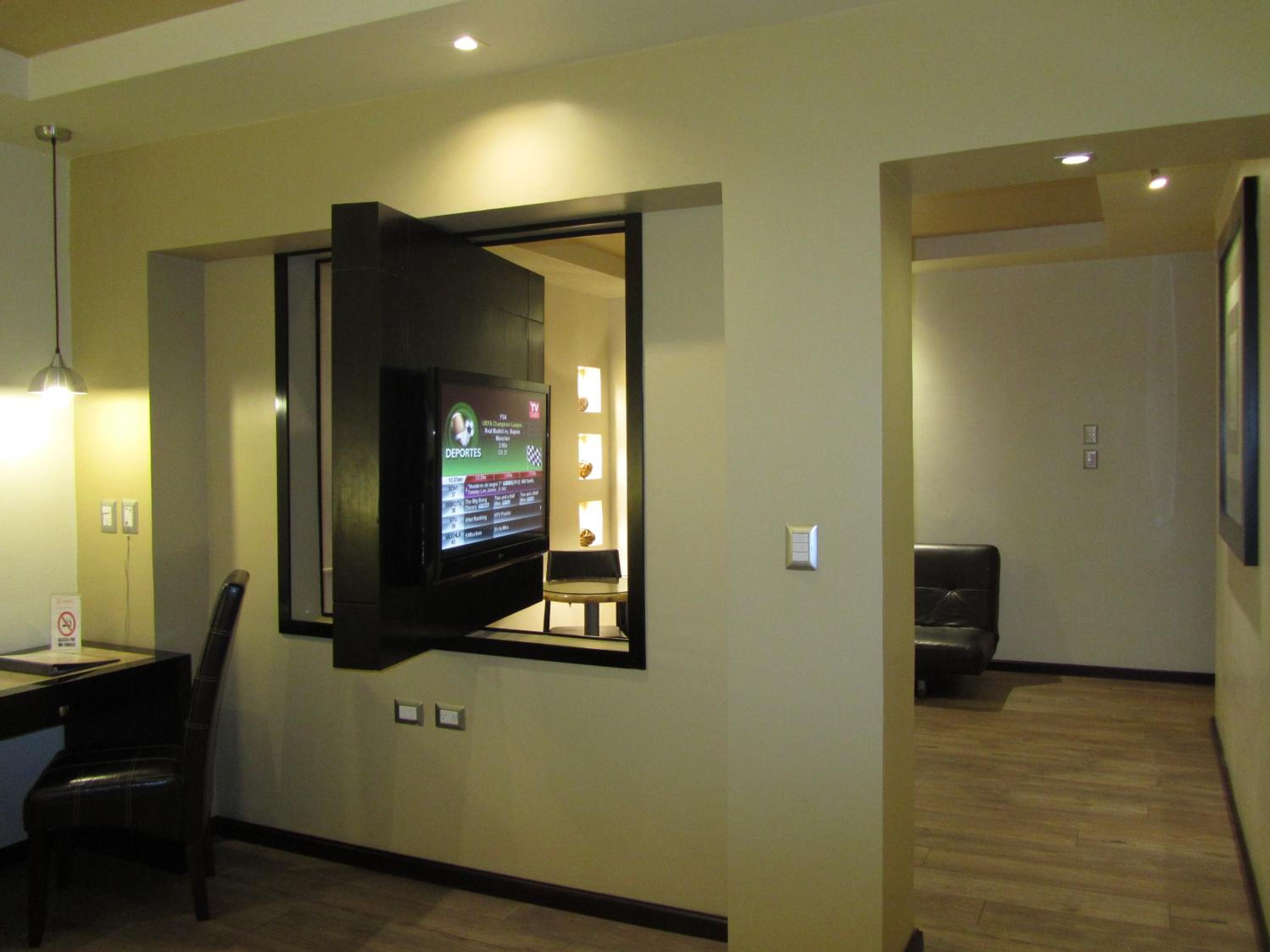 King Suite photo 2