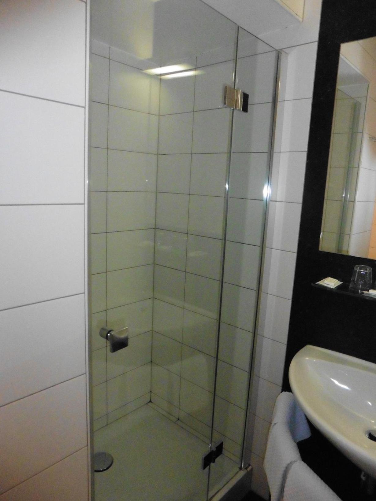 Triple Room - Photo 2