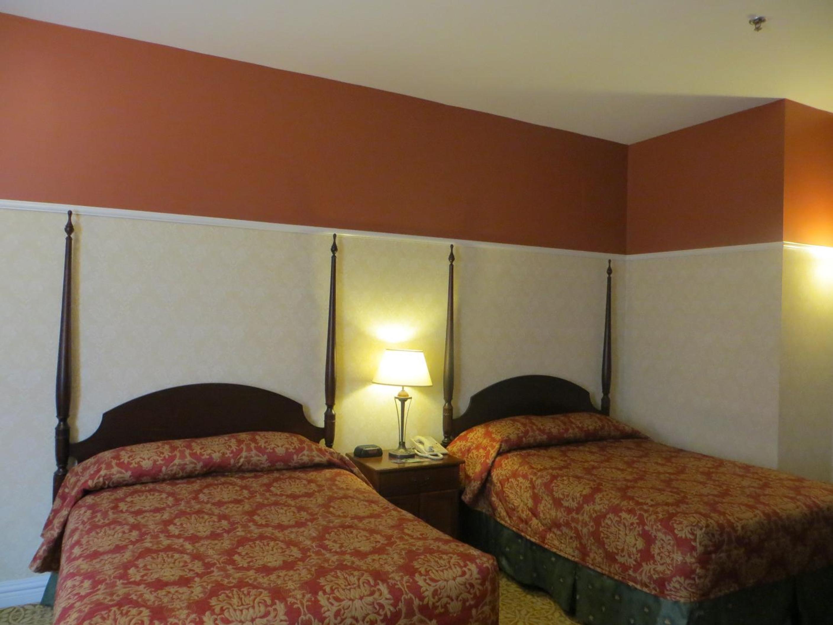 Double Room with Two Double Beds photo 1