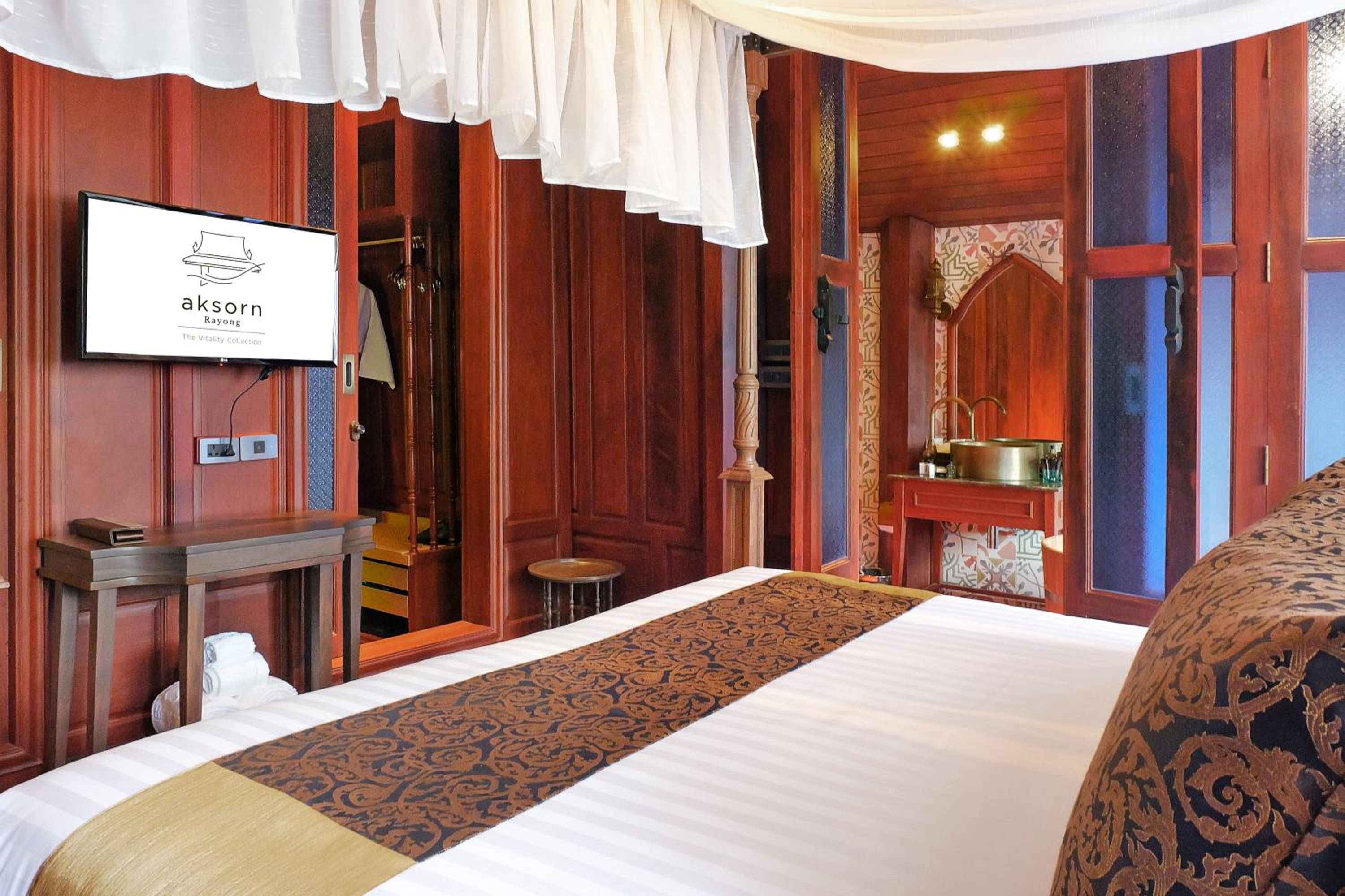 Baan Thai Suite Junior Suite - Photo 2