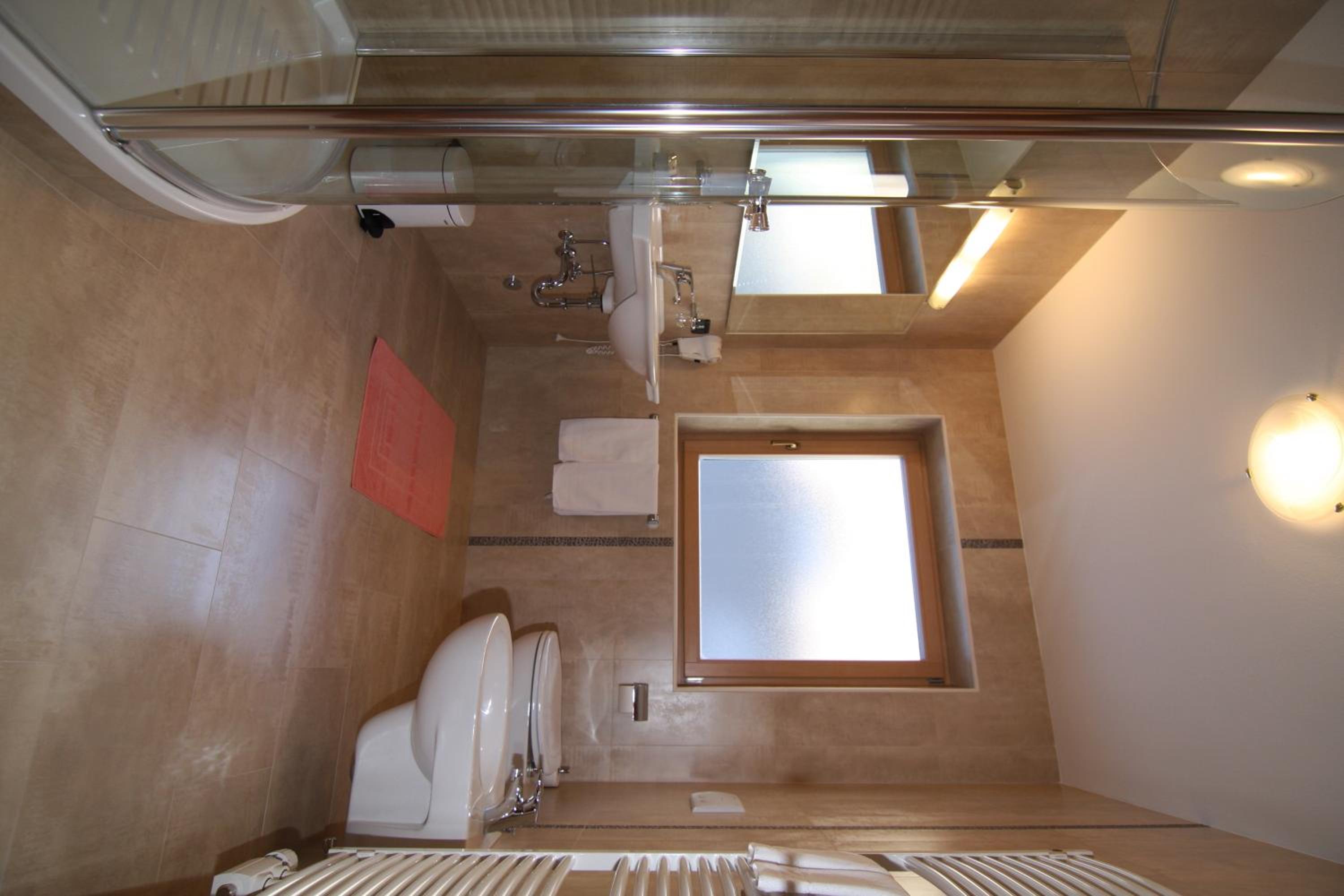 Superior Double Room with Balcony - Photo 5